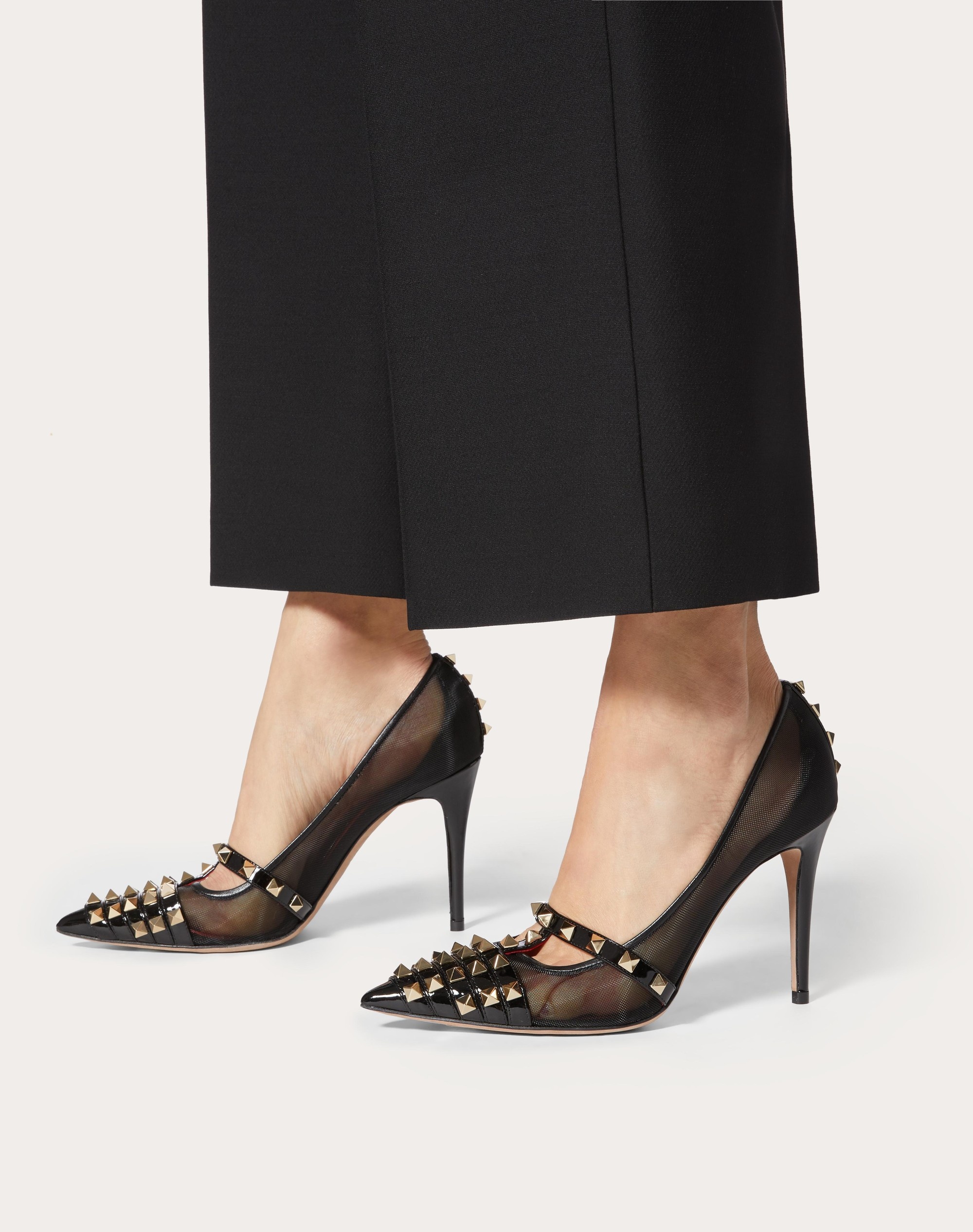 ROCKSTUD PATENT-LEATHER PUMP 100 MM - 6