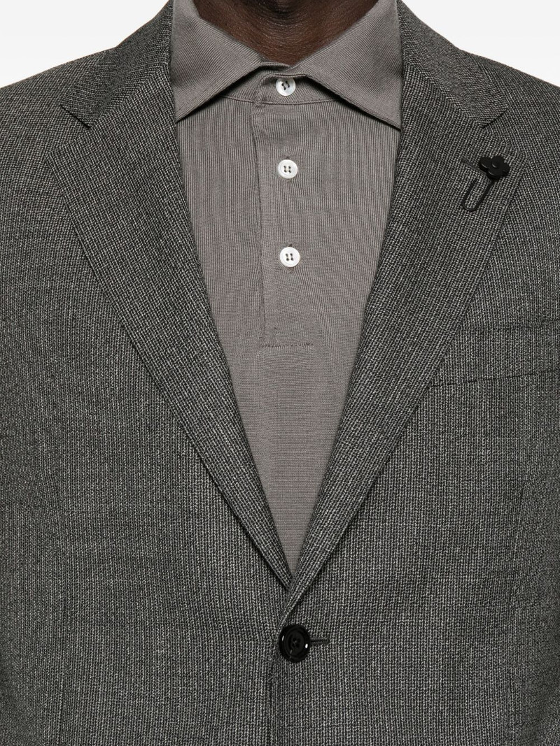 wool single breasted suit 4