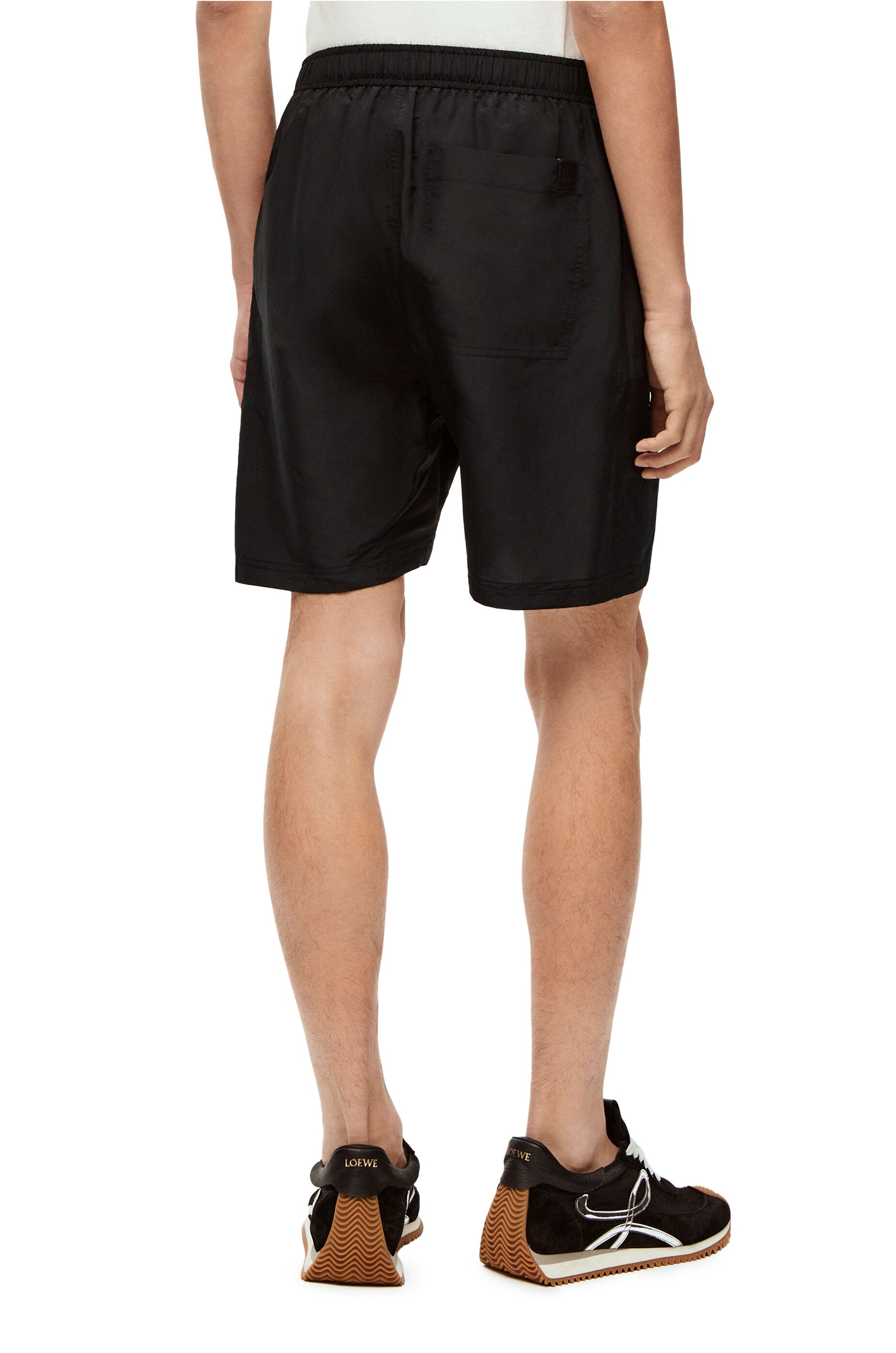 Drawstring shorts in silk and polyamide - 4