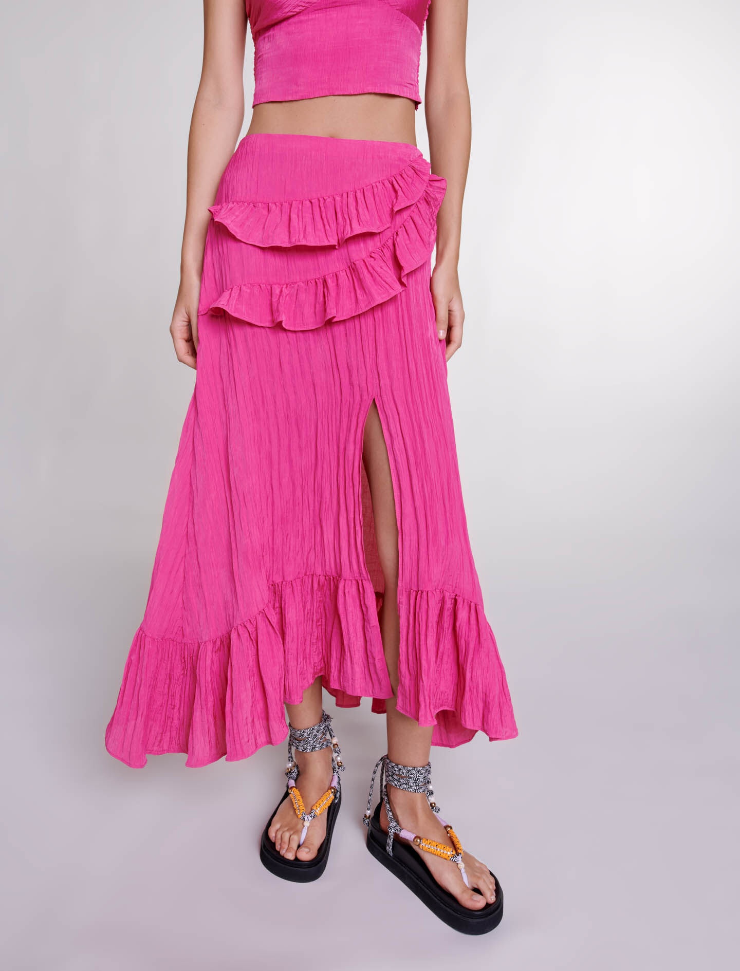 Long satin-effect crinkle skirt - 6