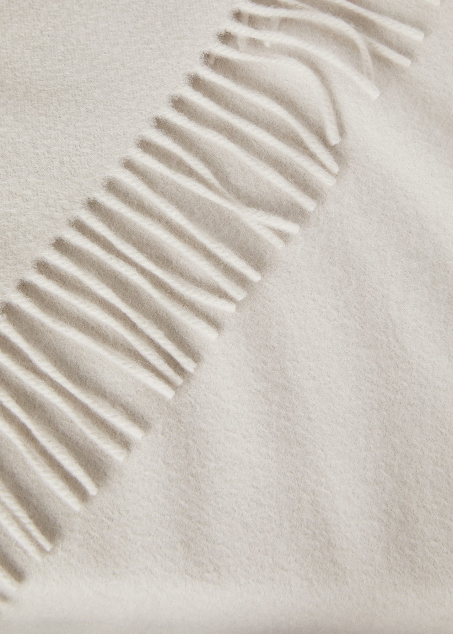 Daisy Fringed Cashmere Cape - 3