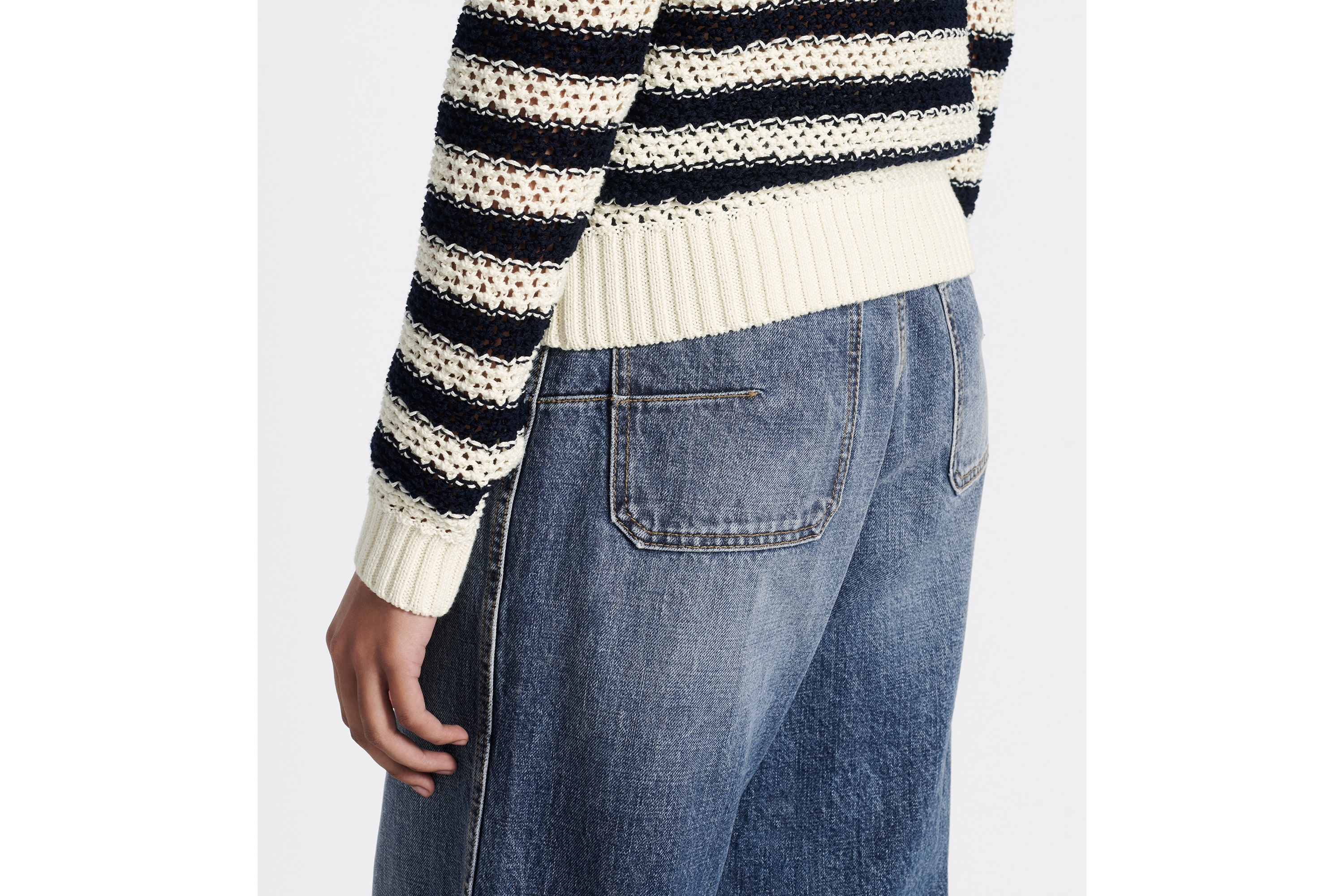 Dior | 8 Flared Jeans, D04 【関税込】 Dior 8 Flared Jeans, D04 Deep Blue Cotton Denim | DIOR