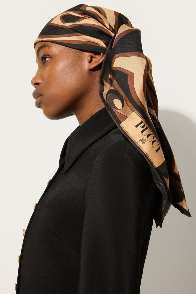 PUCCI LABIRINTO PRINT SILK CARRE outlook