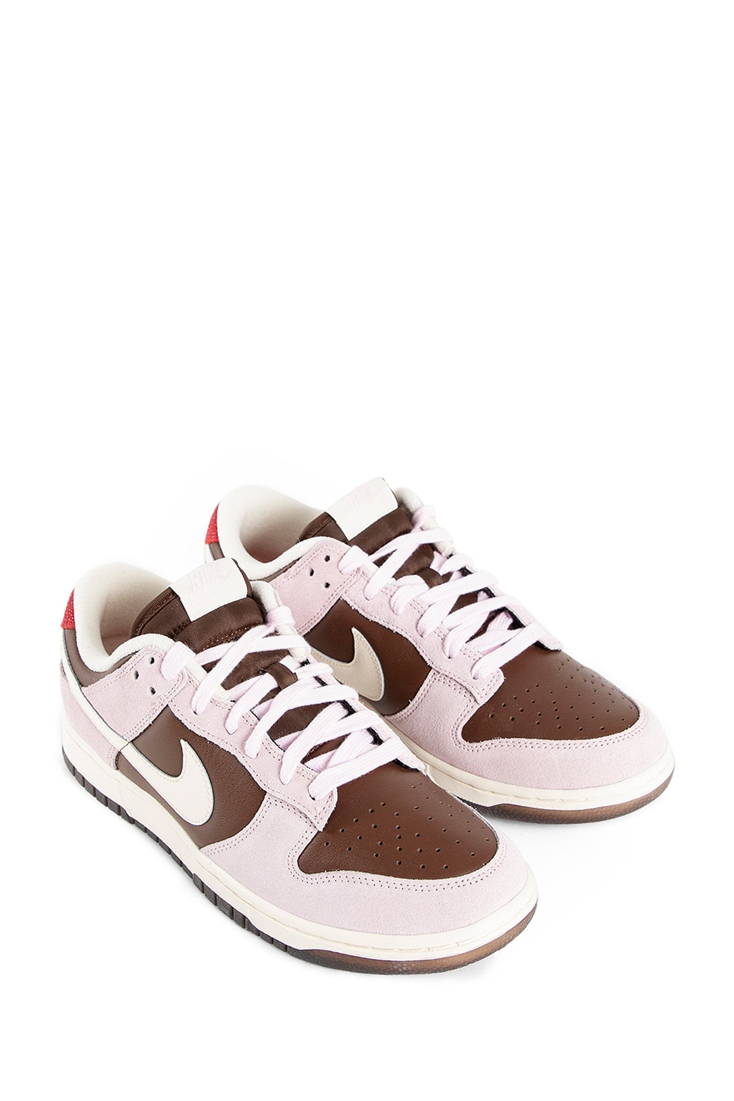 Nike-Dunk-Low-Neapolitan-Sneakers - 6