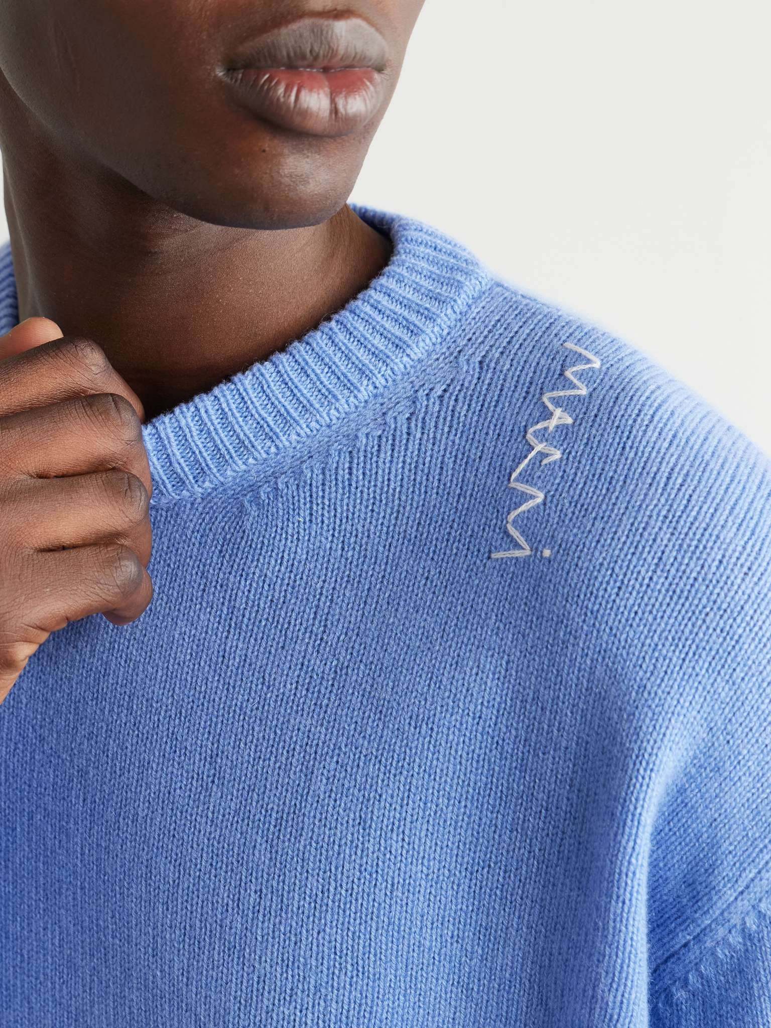 Logo-Embroidered Cashmere Sweater - 5