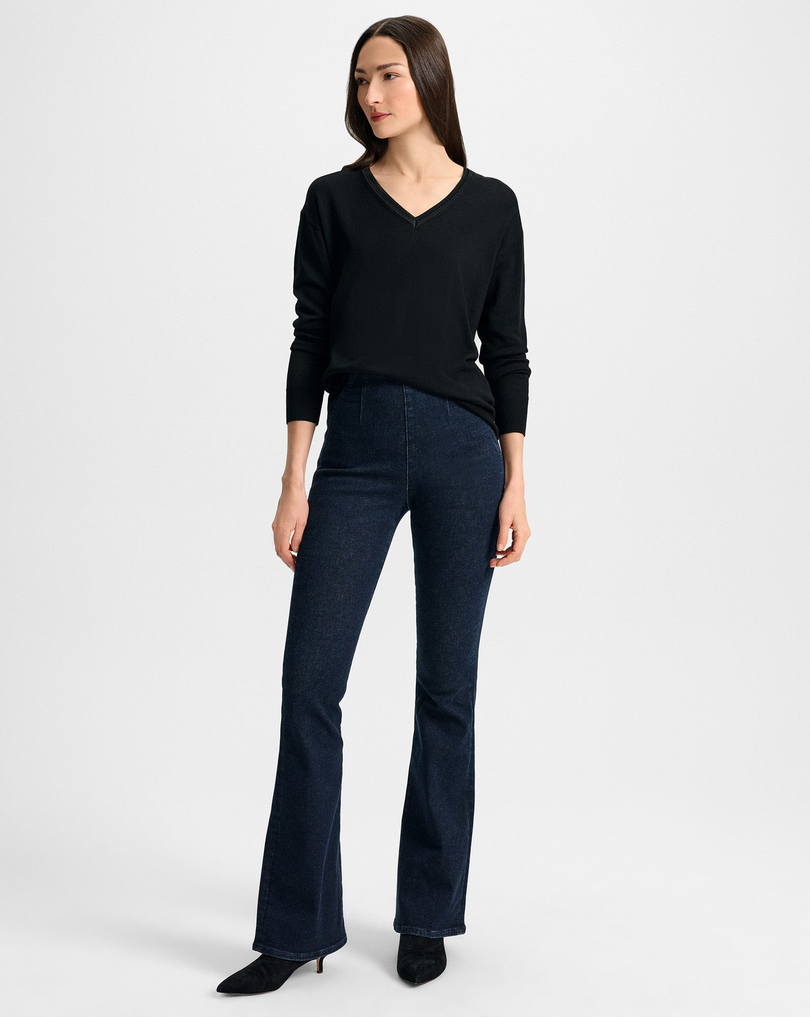 BEVERLY OFF-DUTY SKINNY-FLARE JEAN - 4
