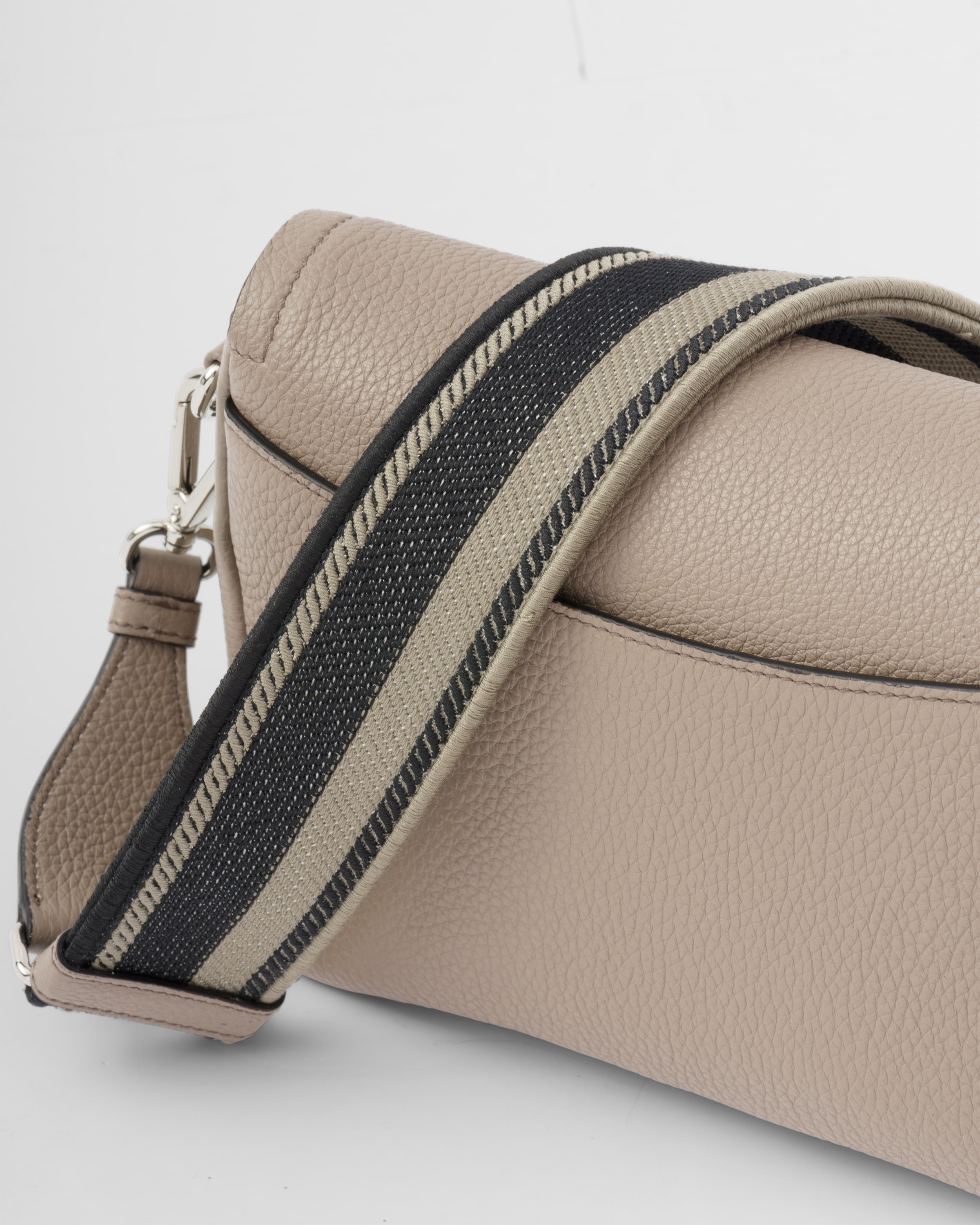 Leather shoulder bag - 6