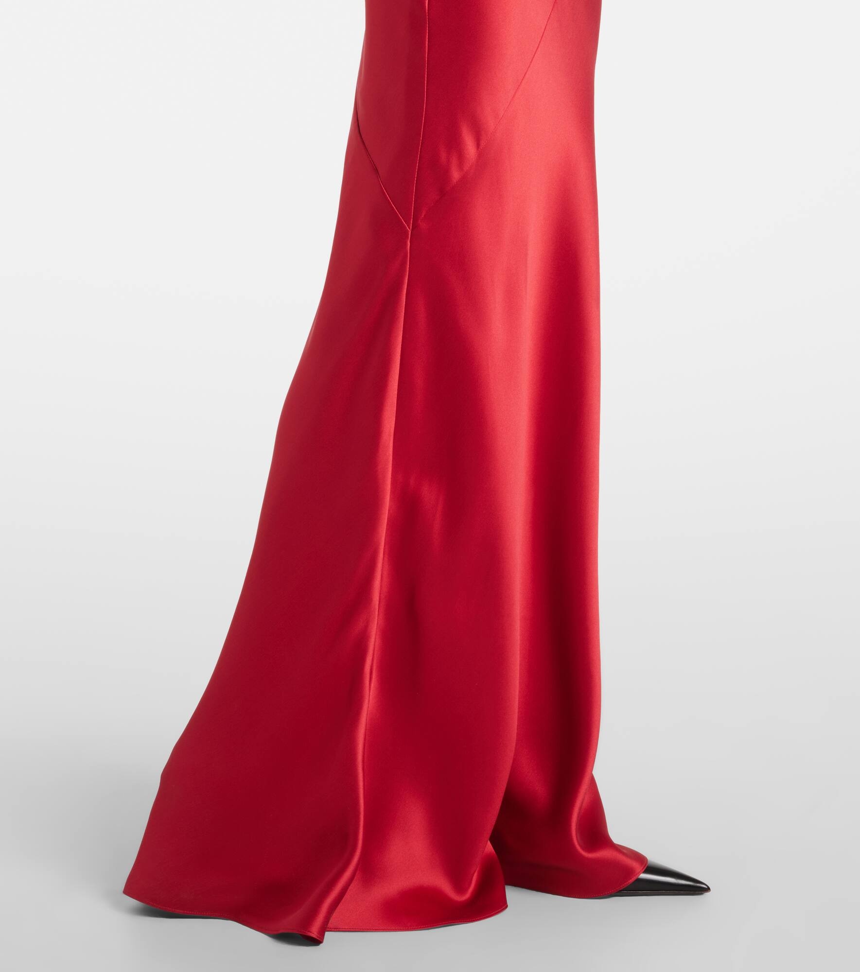 Silk satin gown - 5