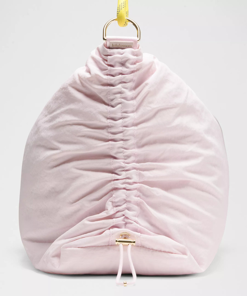 Convertible Ruched Crossbody Bag *Large 16L 4