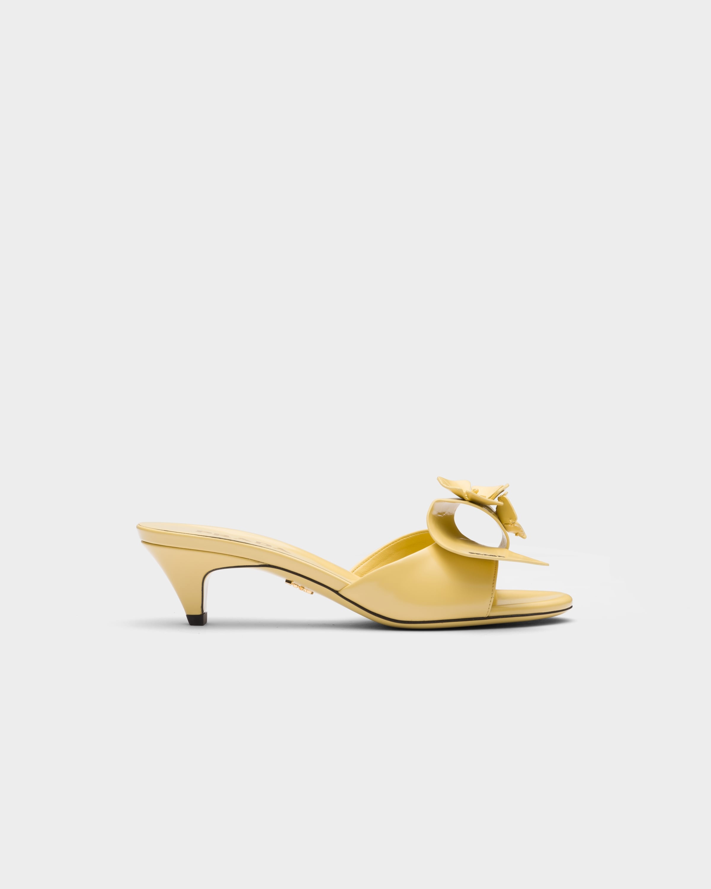 Brushed leather sandals - 2