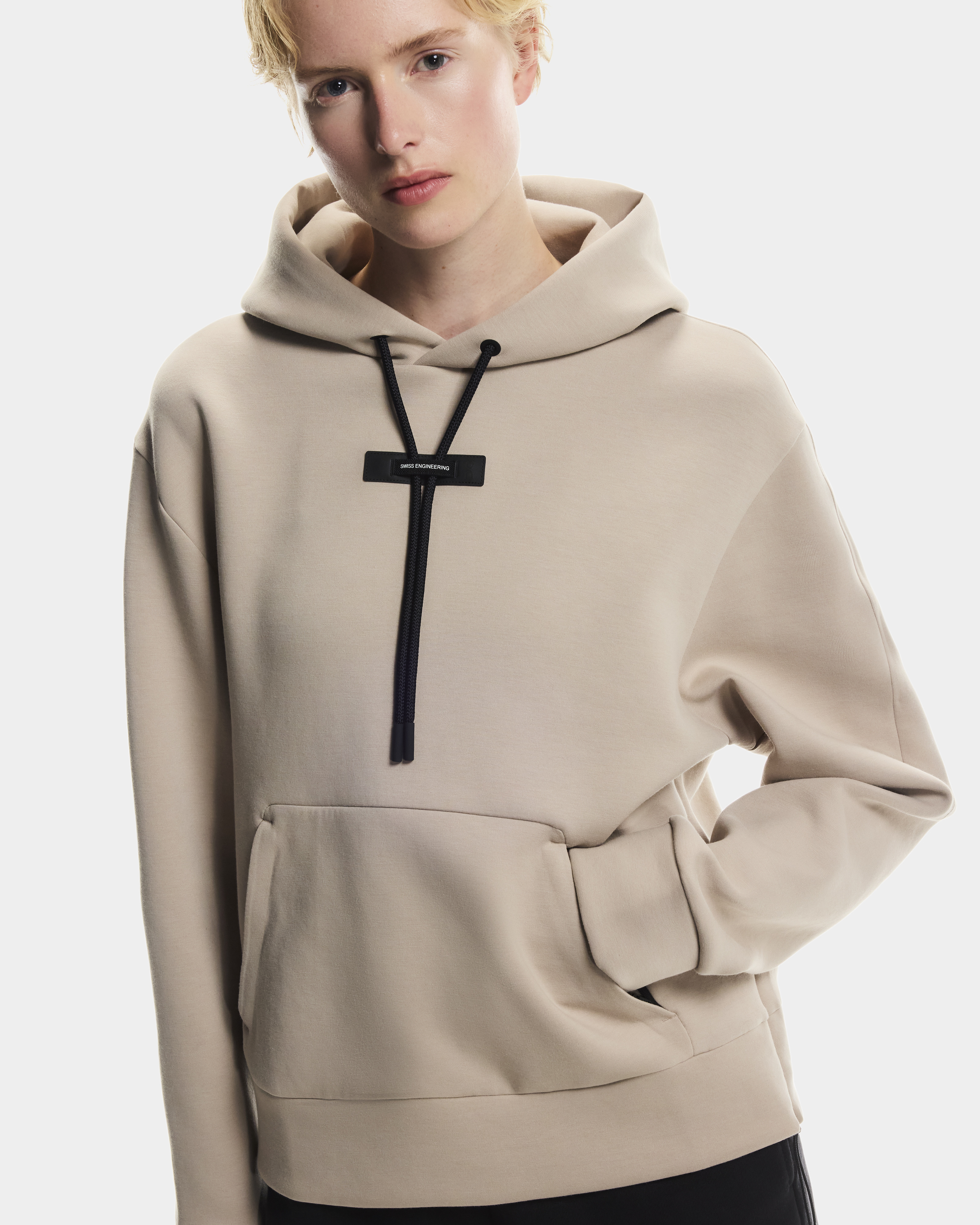 Focus Tech Hoodie - 3