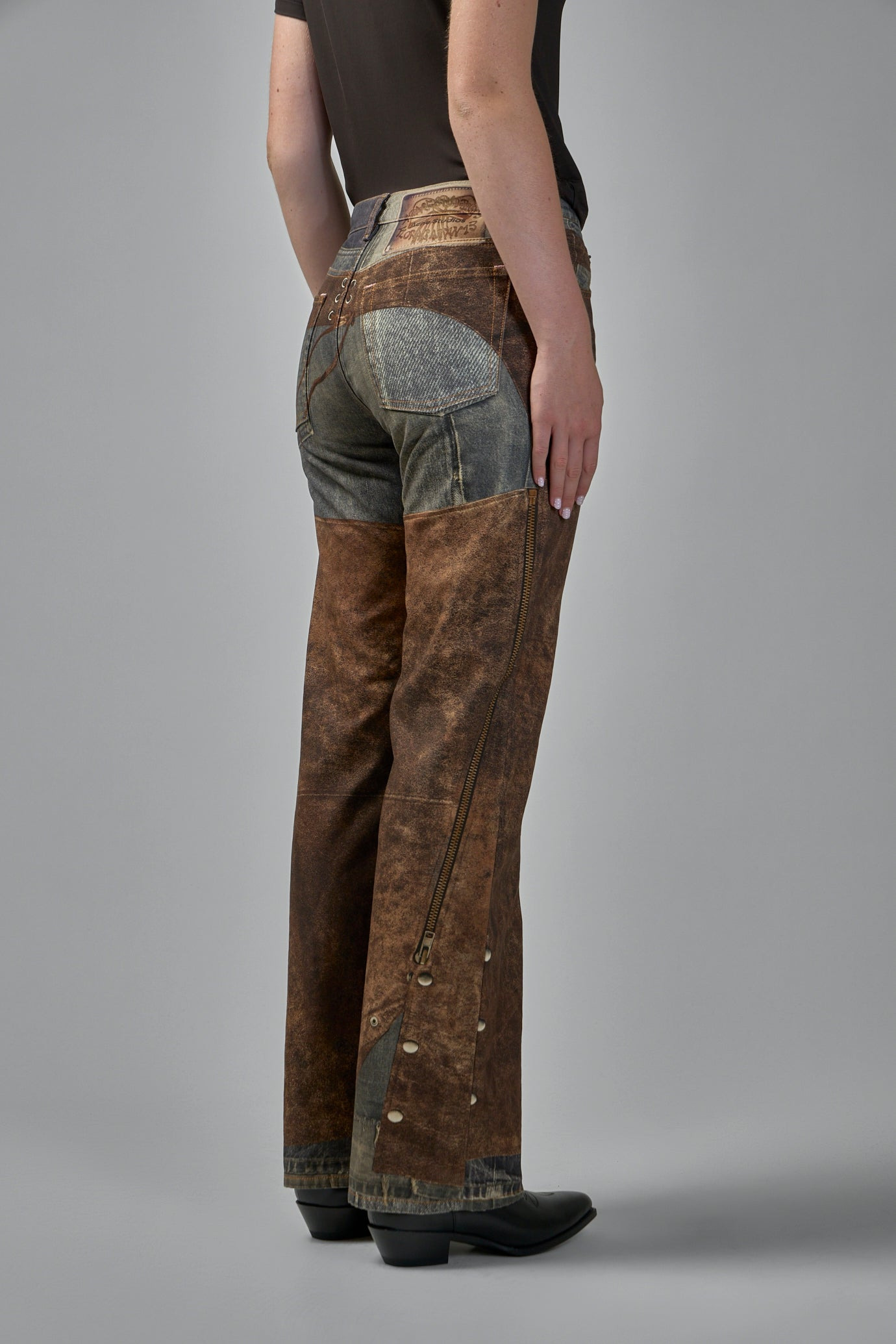 Trousers - 4