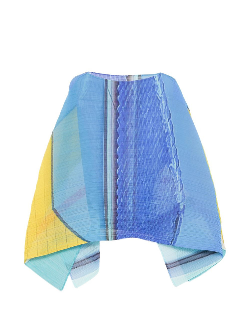 City Collage Madame-T pleated poncho 1