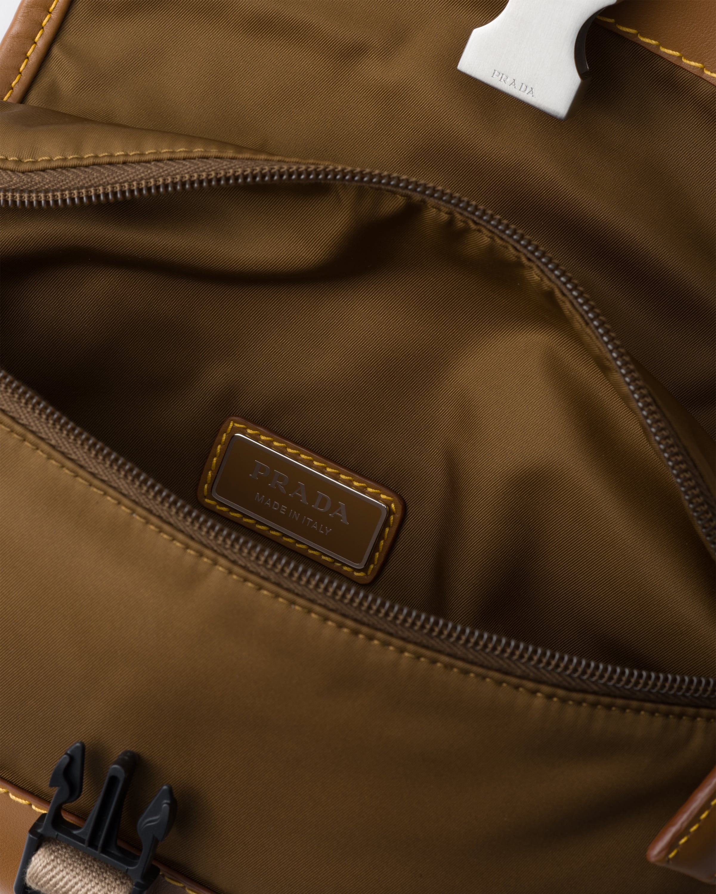 Re-Nylon and leather shoulder bag - 4