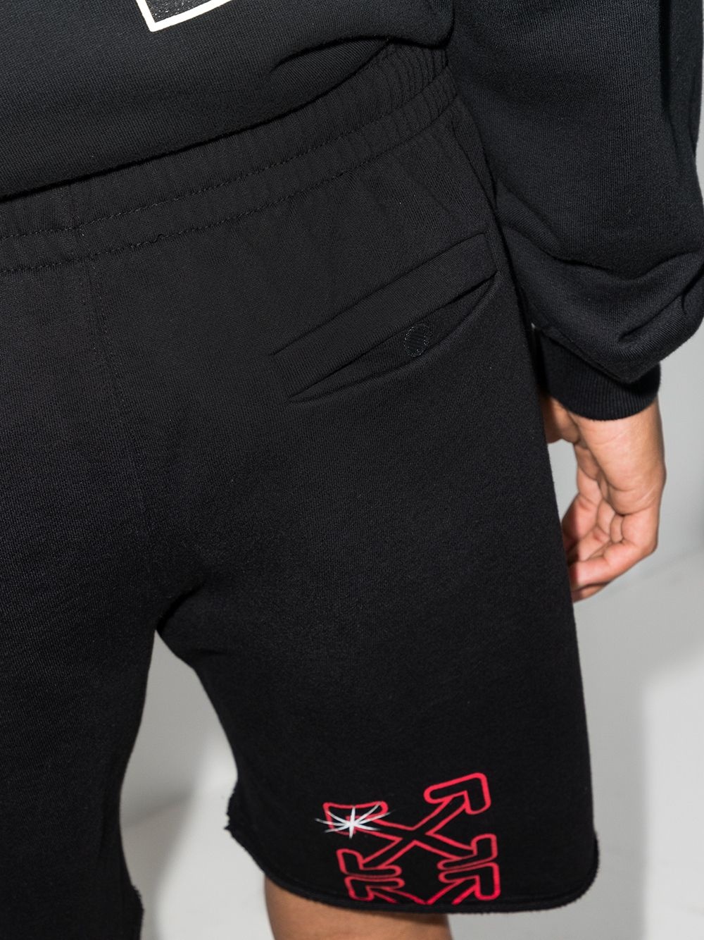 Starred Arrow print track shorts - 4
