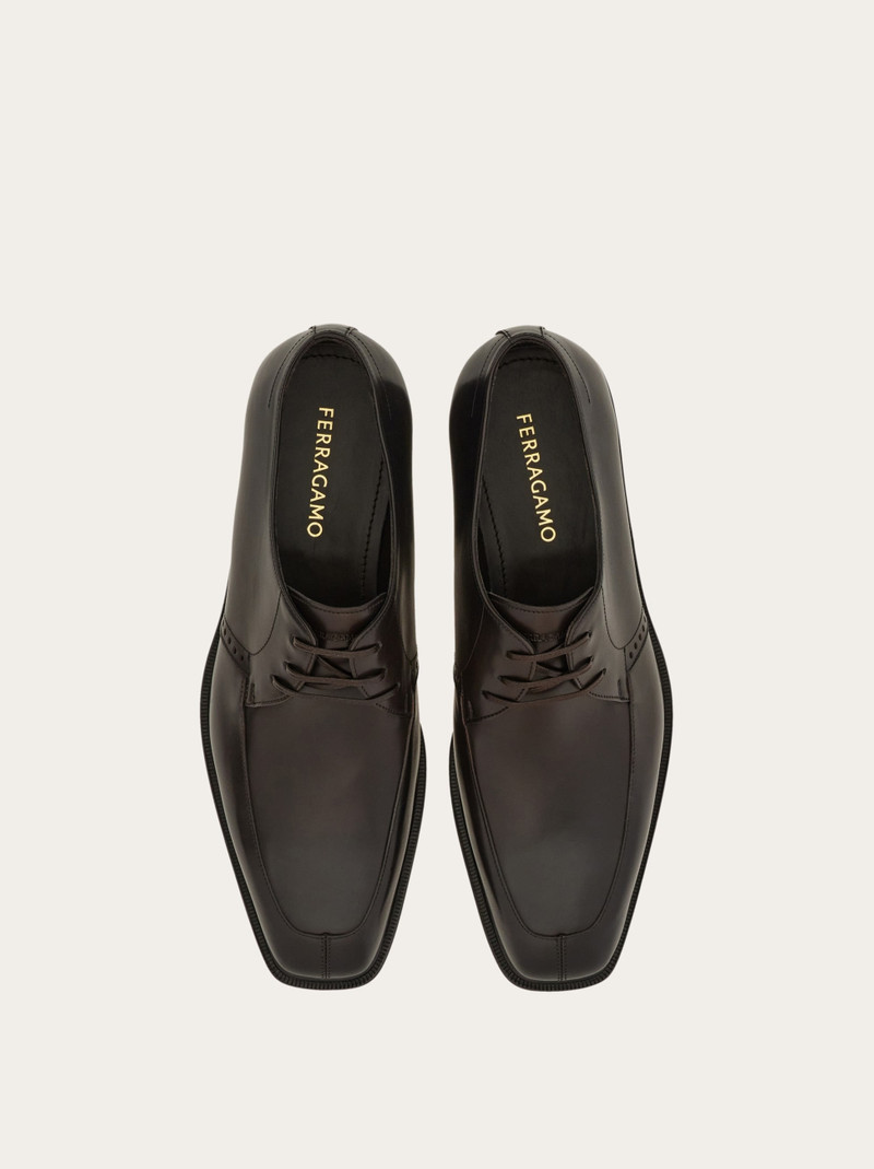 FERRAGAMO Derby shoe outlook