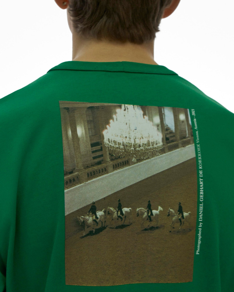 VIENNA POSTCARD LONG-SLEEVE TEE 7