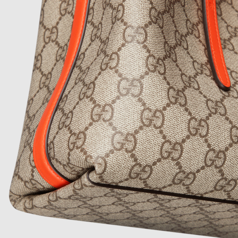 GG Emblem medium tote bag 11