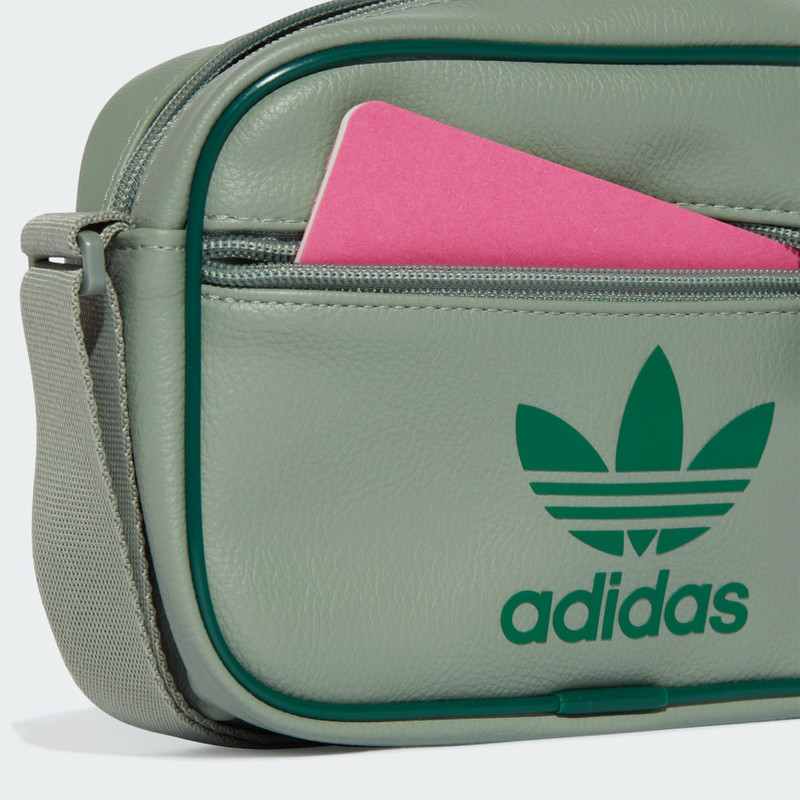 adidas Adicolor Classic Mini Airliner Bag outlook