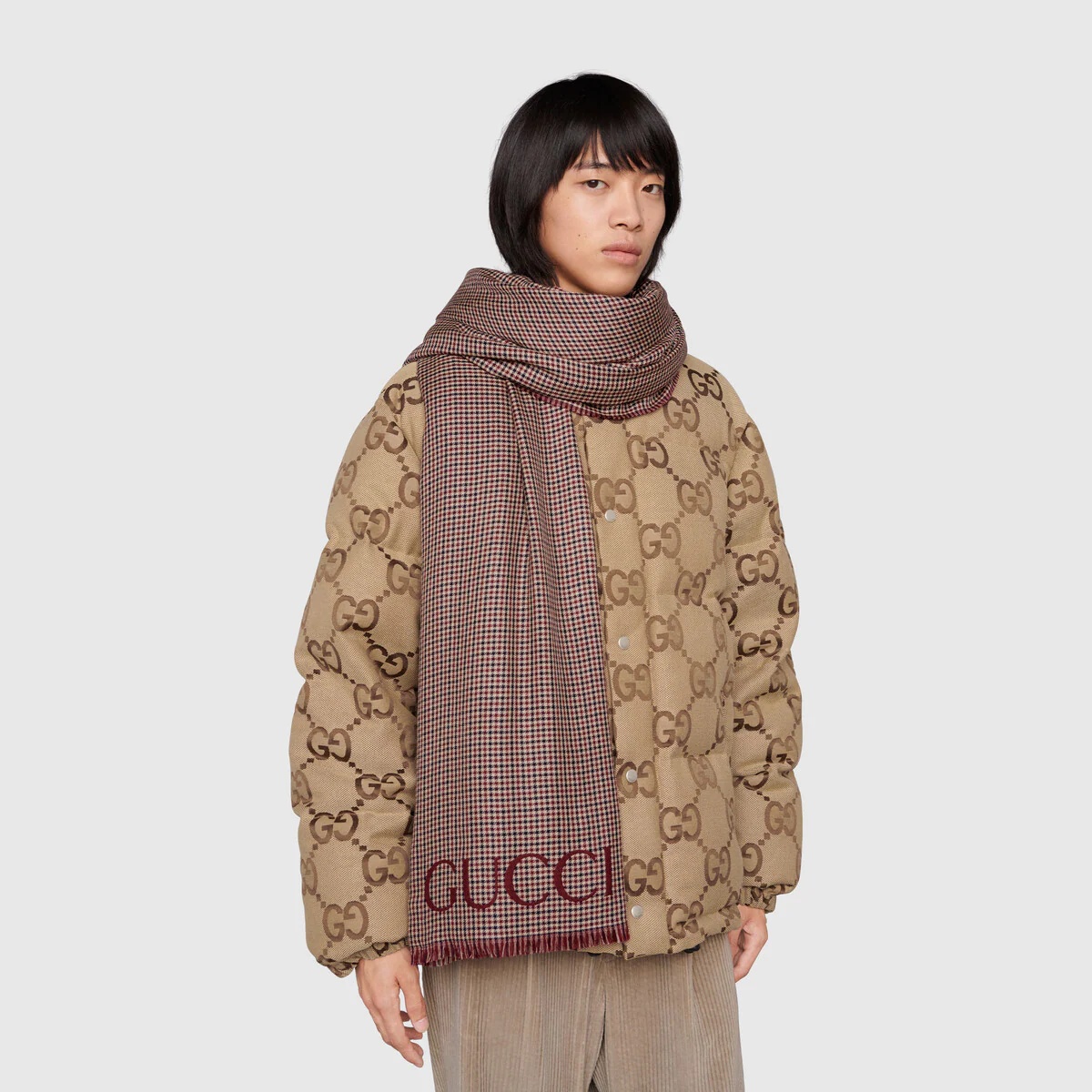 Check wool stole with Gucci script - 3