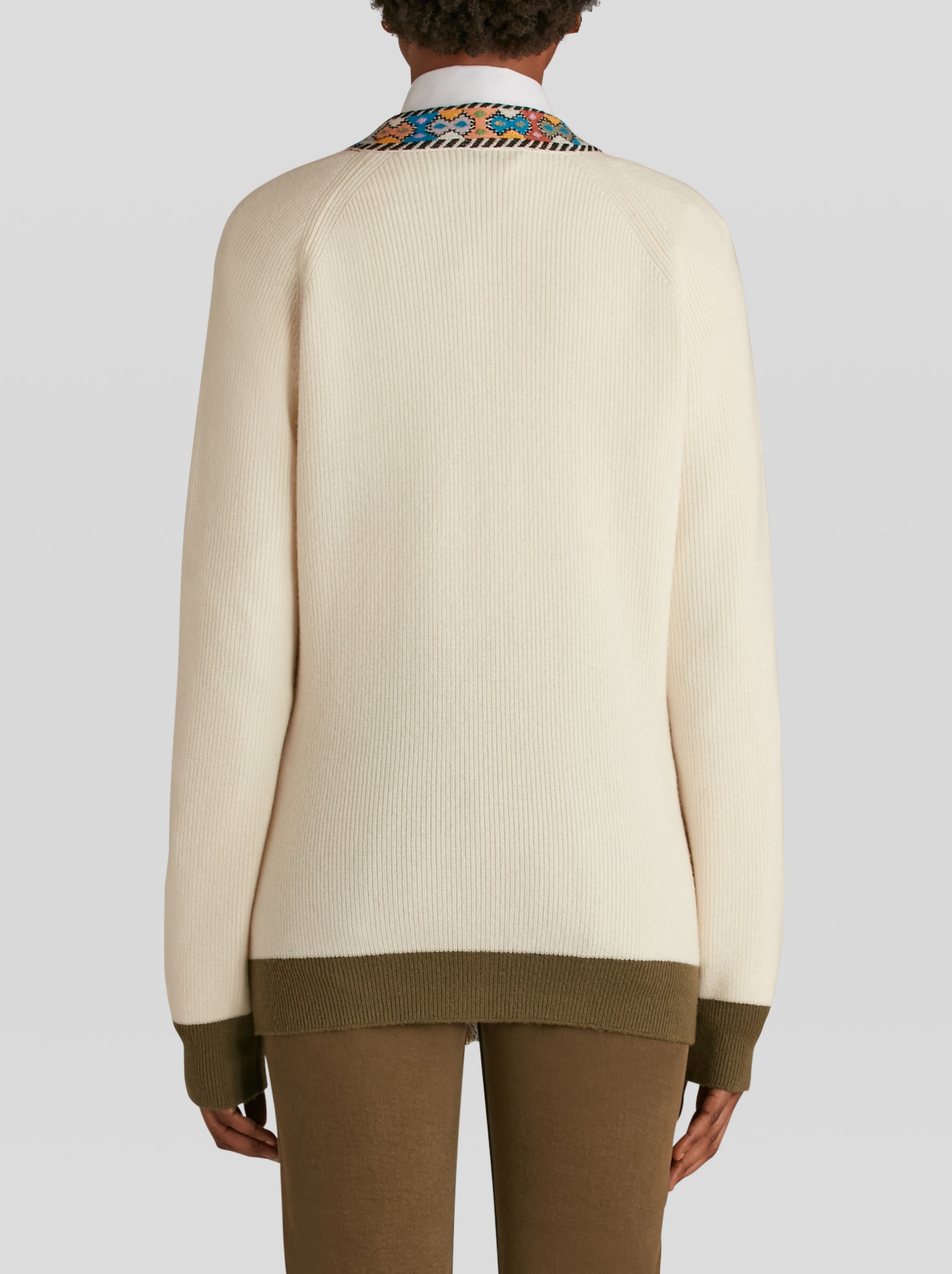 KNITTED CARDIGAN WITH GEOMETRIC PATTERN - 4