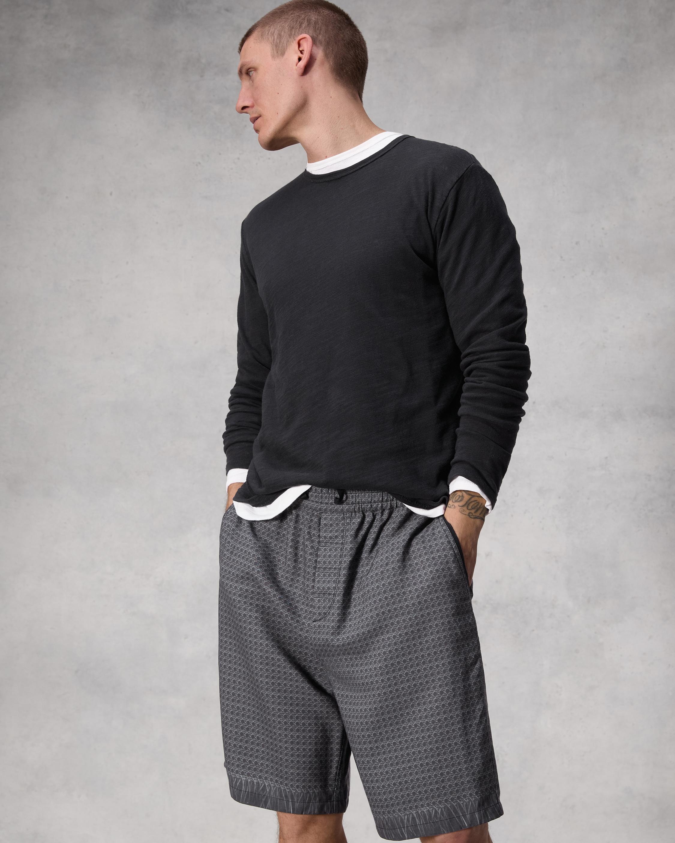 Irving Cotton Short
Relaxed Fit - 8