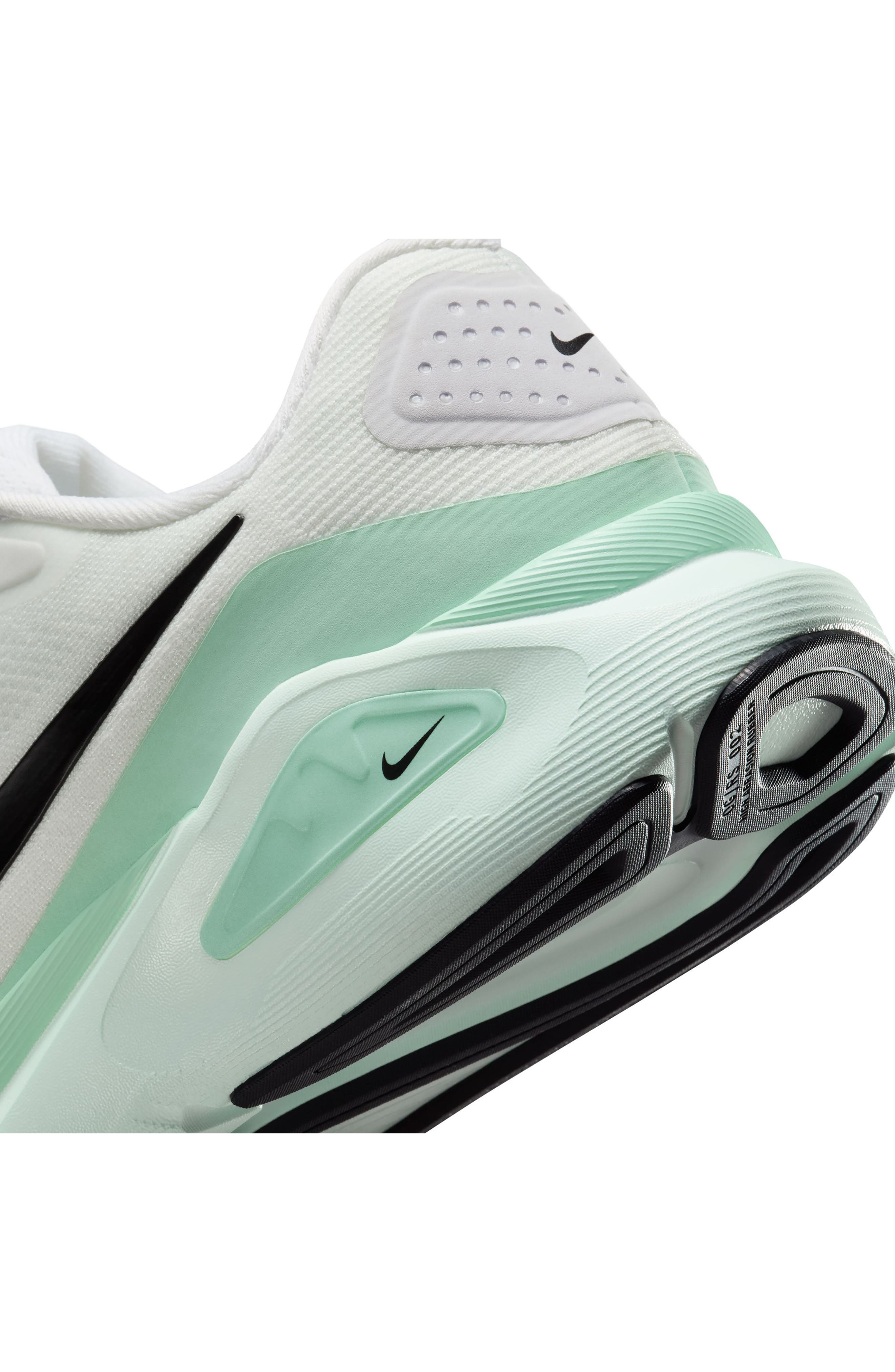 Nike Structure 26 SE Running Shoe in White/Black/Green/Mint at Nordstrom - 9