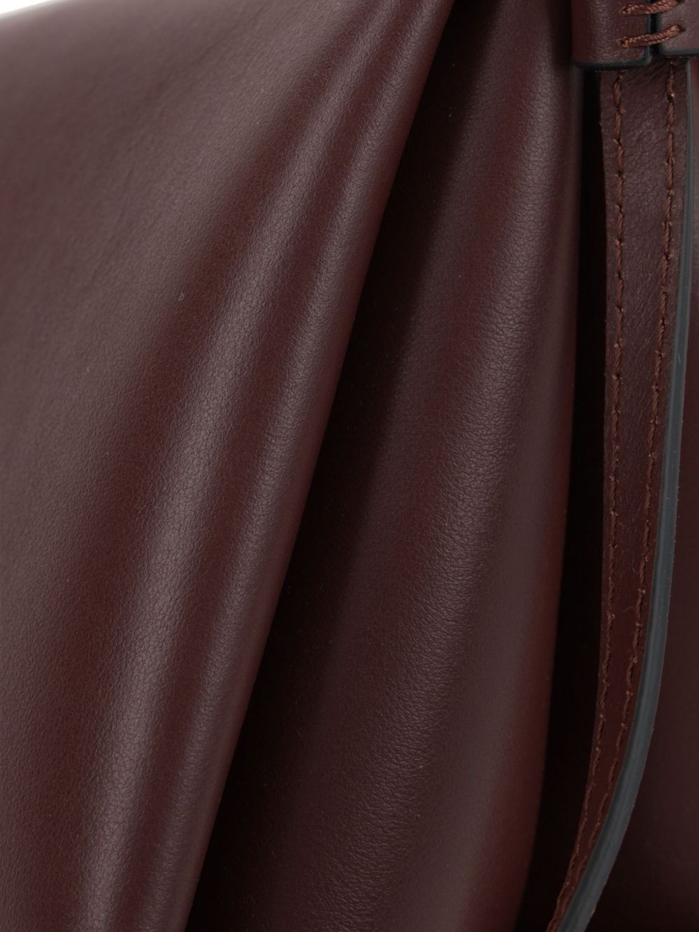 small flap-closure shoulder bag - 4