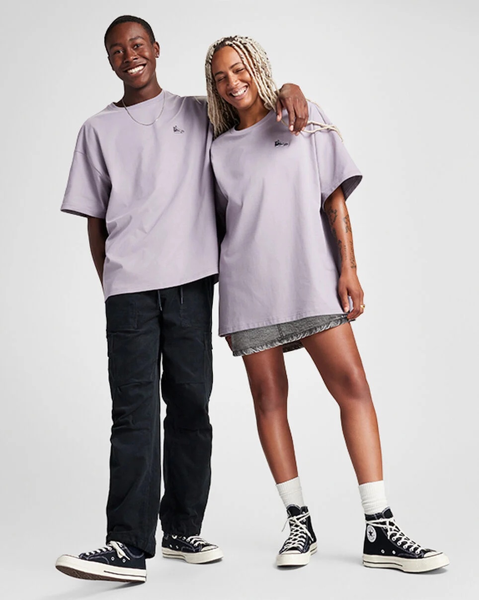 Go-To Loose Fit Sneaker Patch T-Shirt - 2