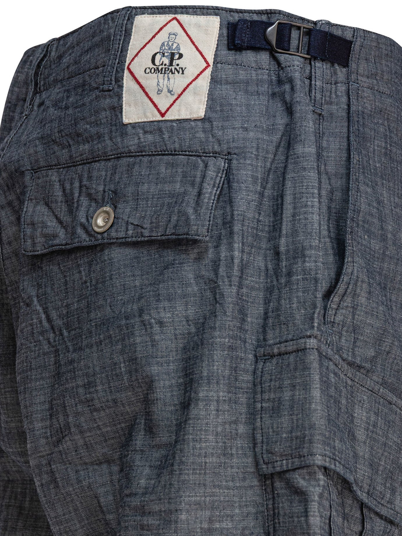 C.P. Company Men Cargo Shorts In Chambray - 4