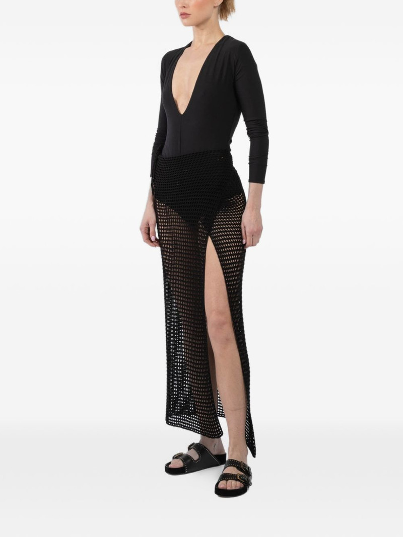 BANANHOT black sarong outlook