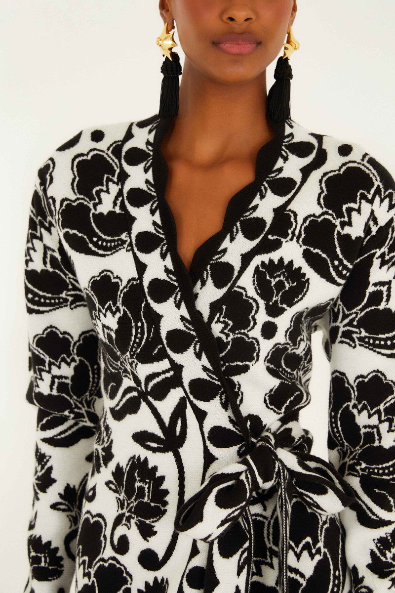Black & White Floral Arabesque Knit Wrap Dress 5