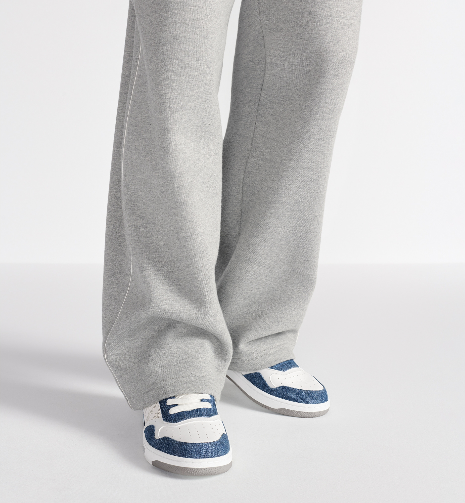 B27 Low-Top Sneaker - 2