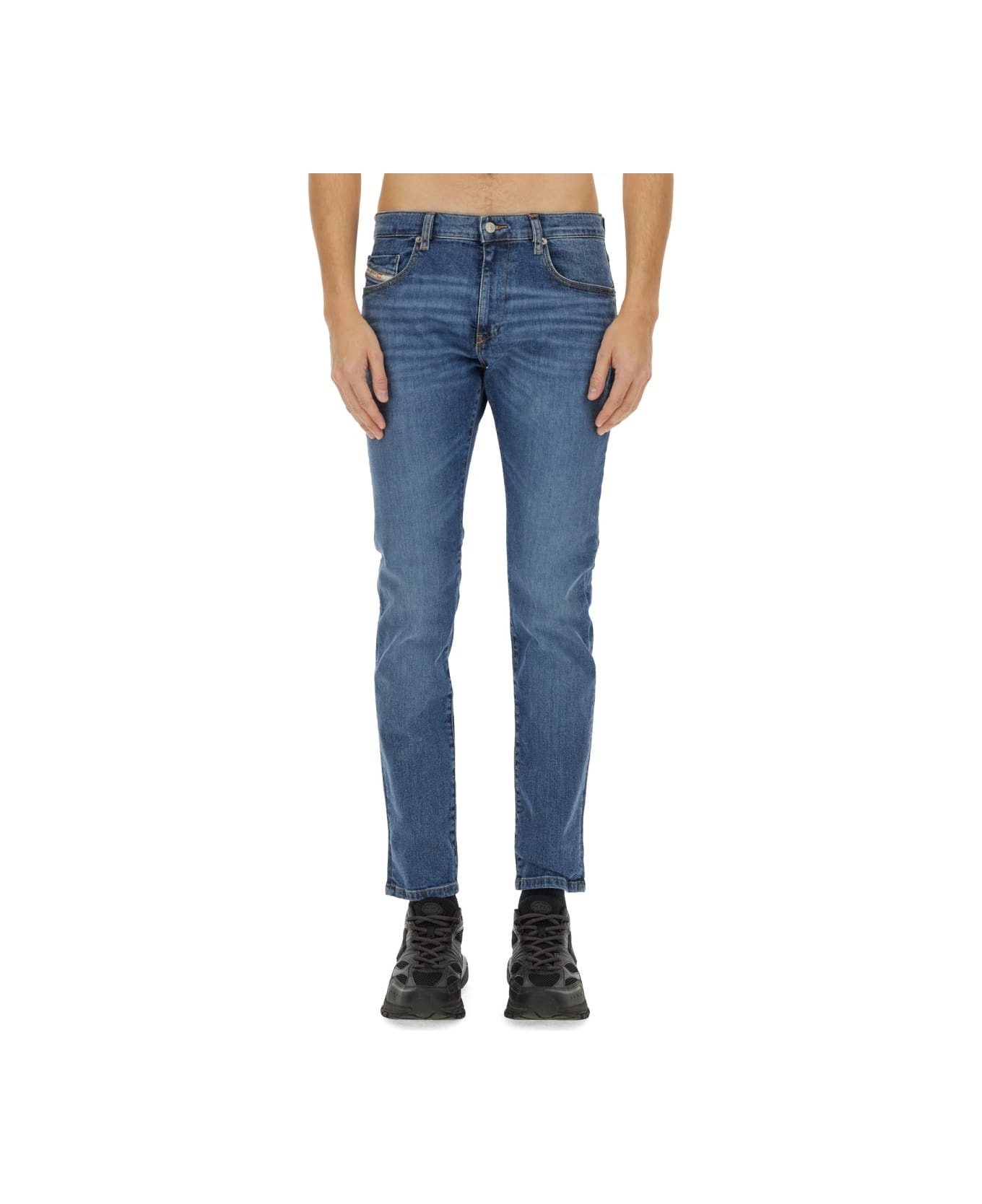 Jeans 2019 D-strukt - 1