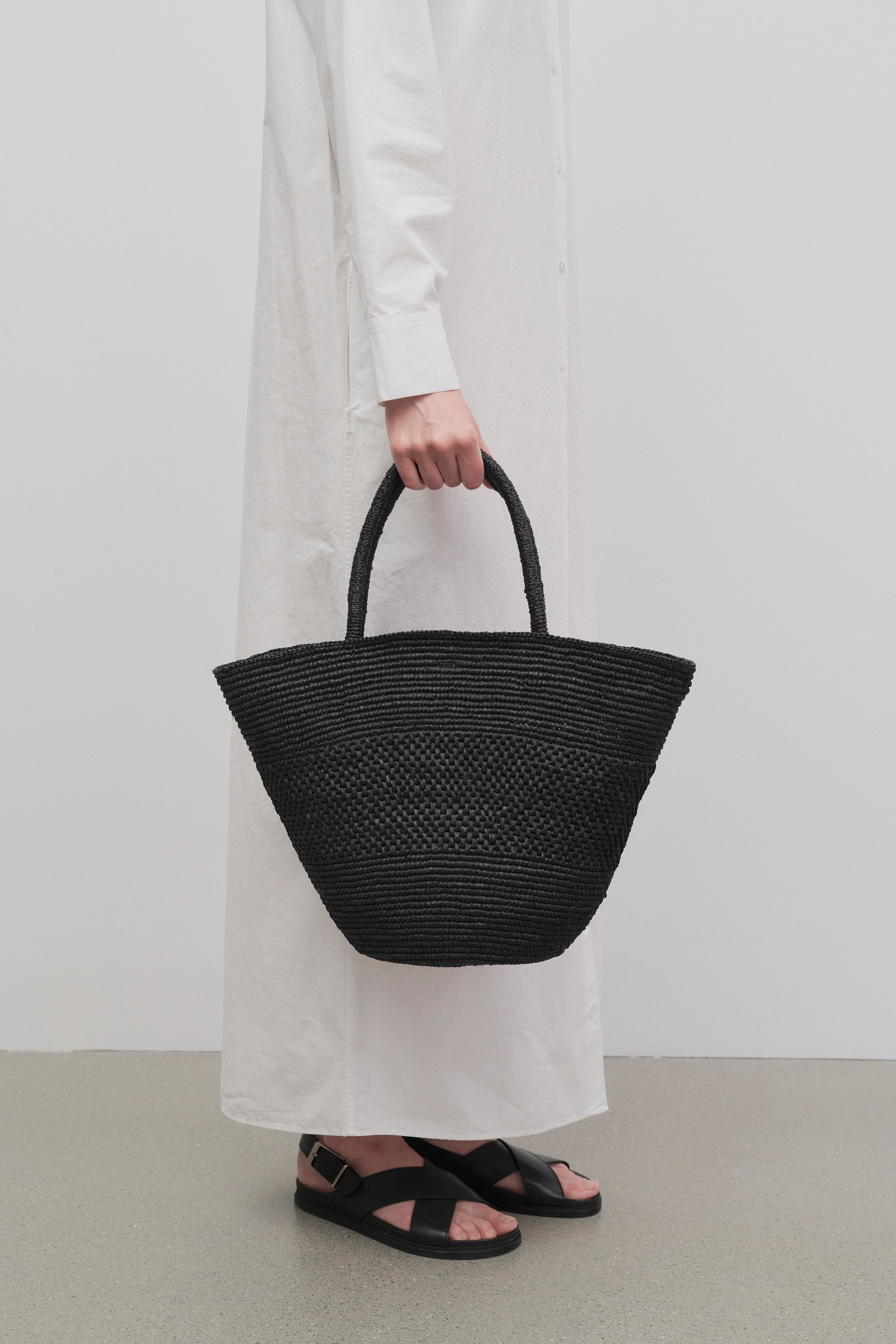 The Row Emilie Bag in Raffia | REVERSIBLE