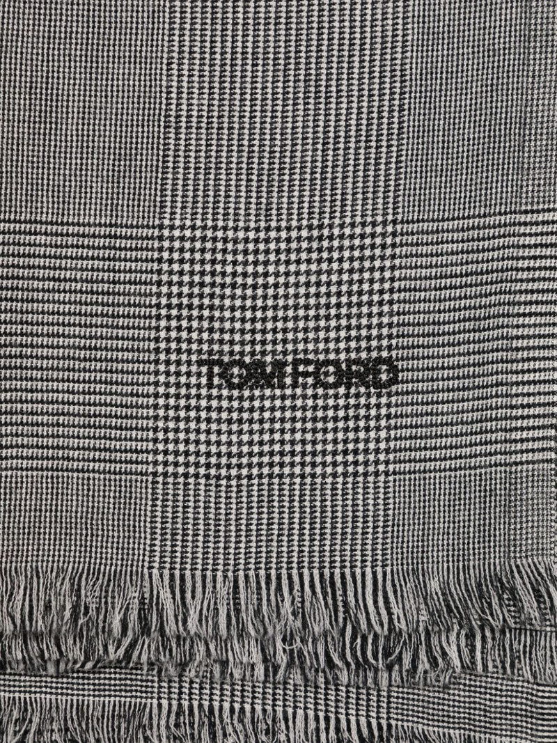 TOM FORD Prince of Wales scarf outlook