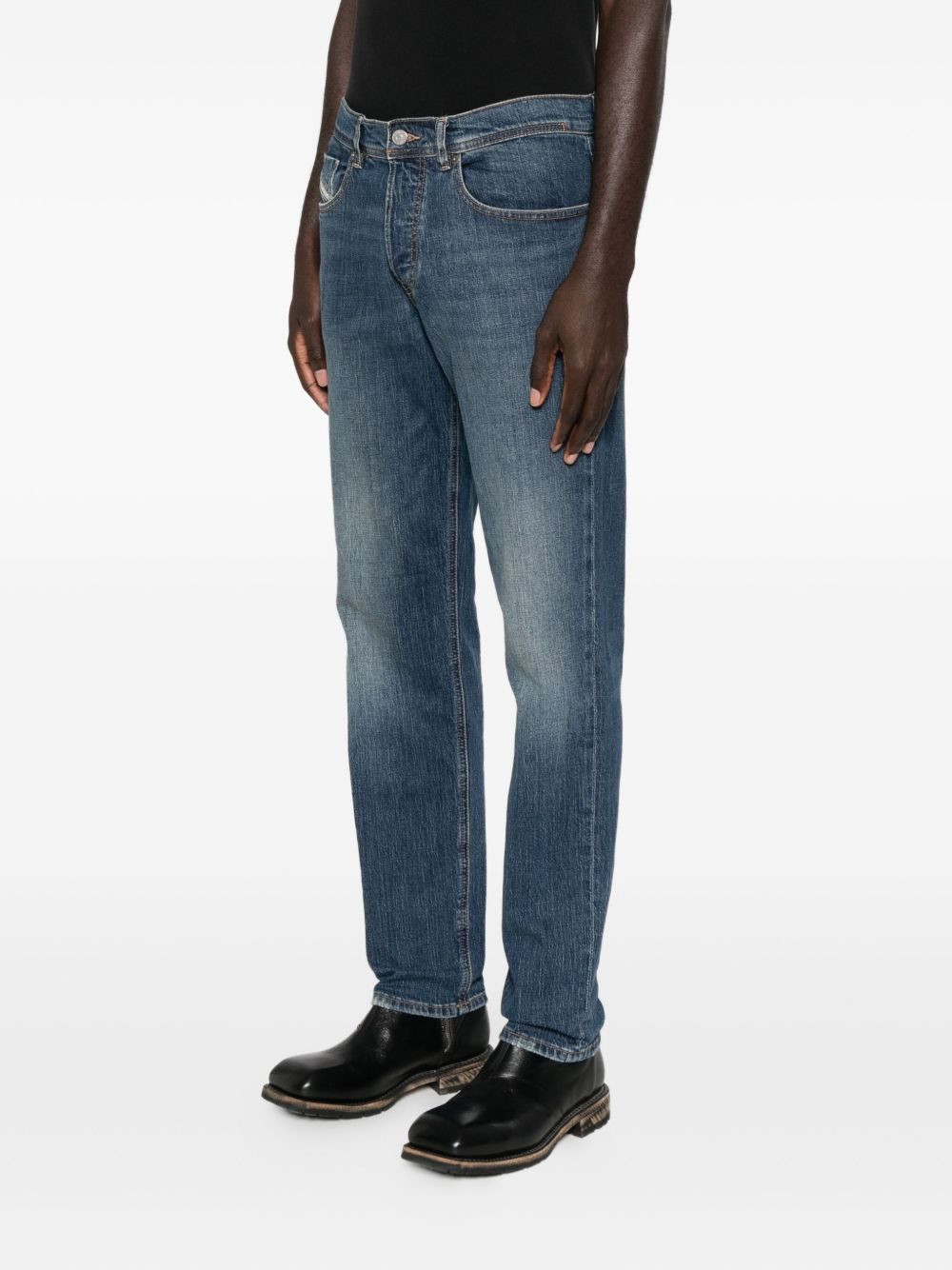 D-FINITIVE logo-plaque denim jeans - 3