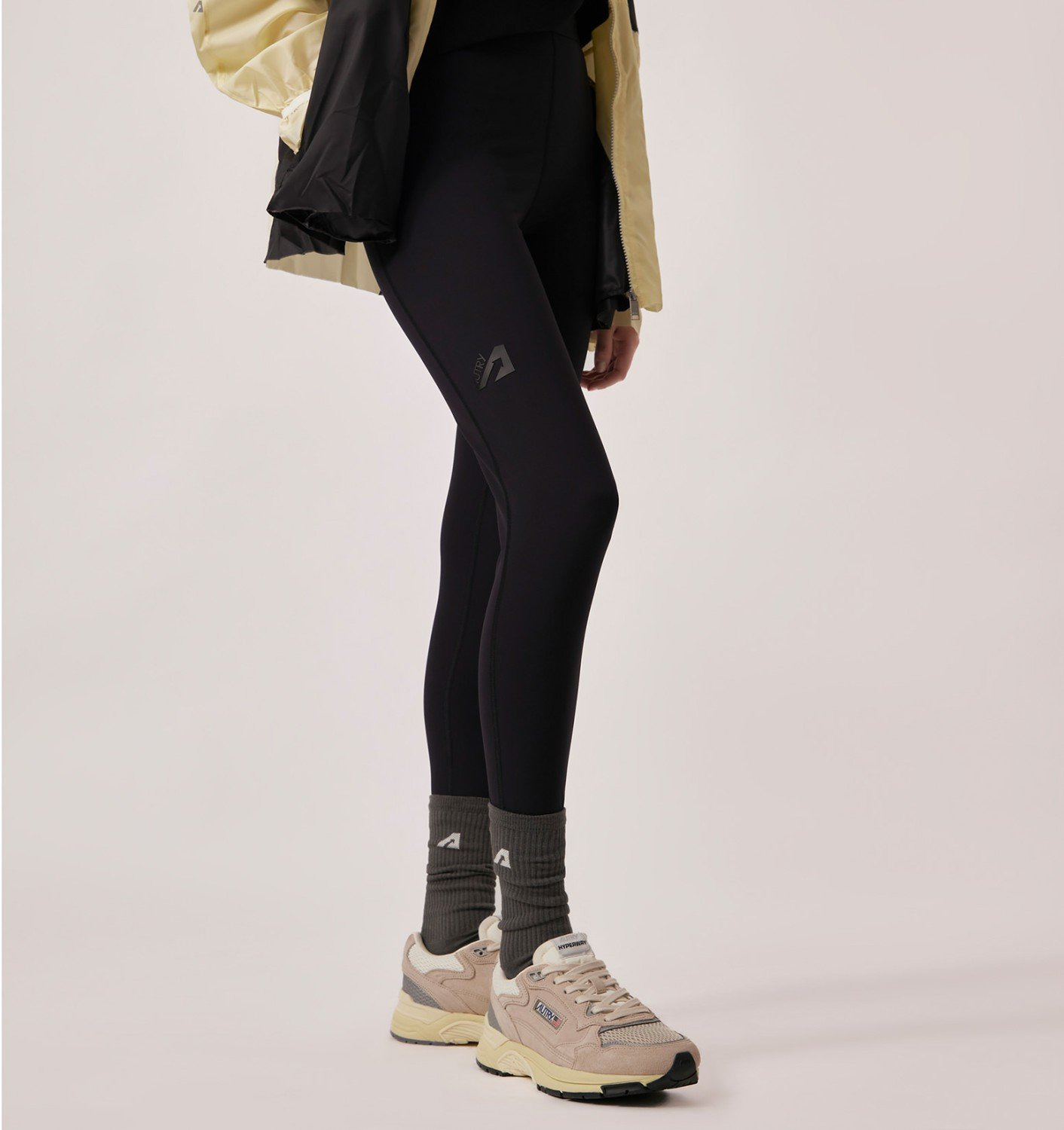 BLACK LEGGINGS WOMAN - 3