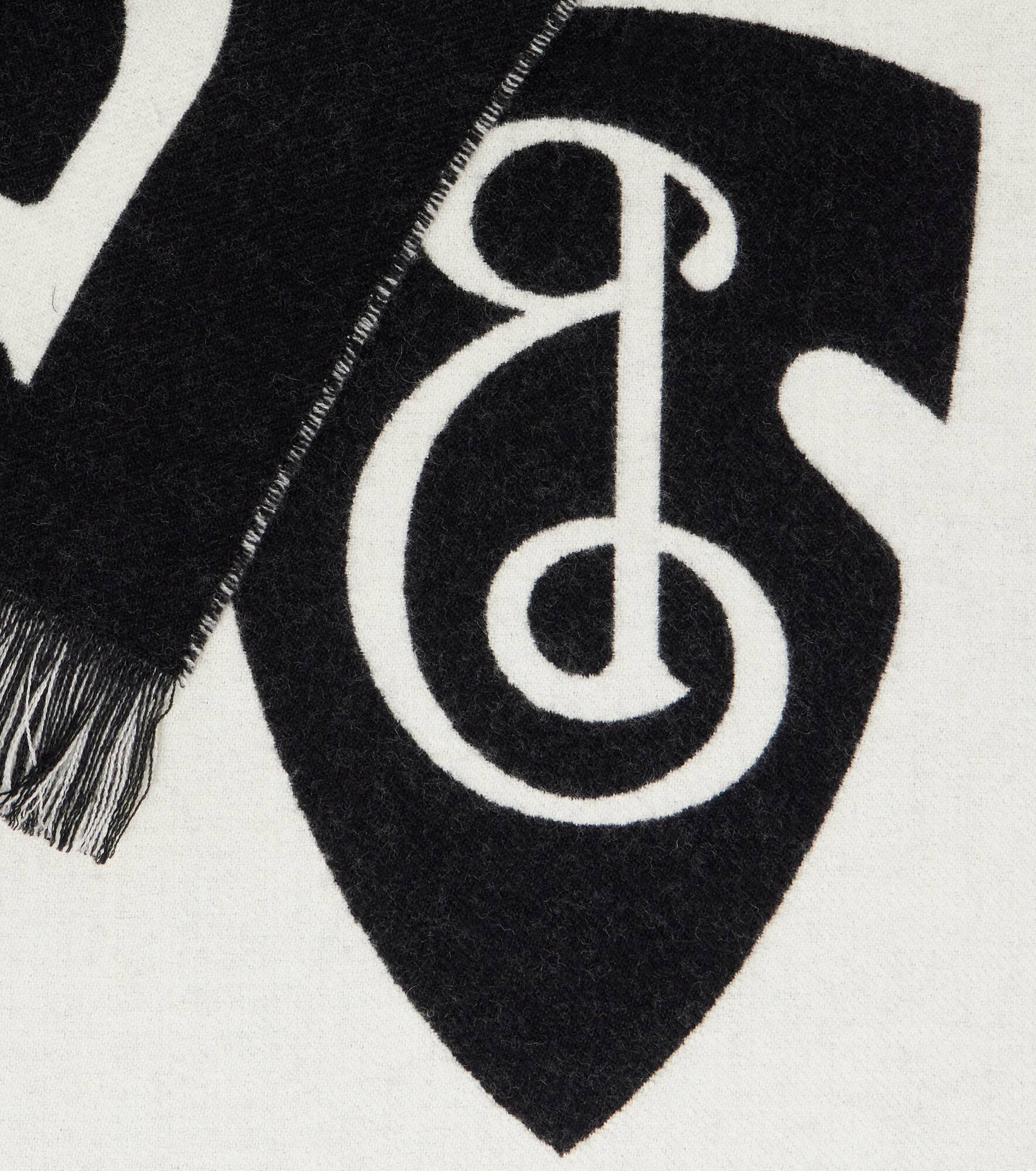 Reversible wool scarf - 4