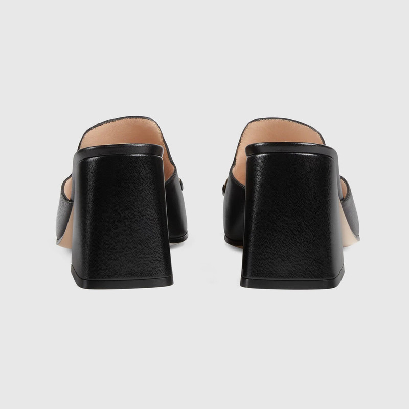 GUCCI Women's slide sandal with Horsebit outlook