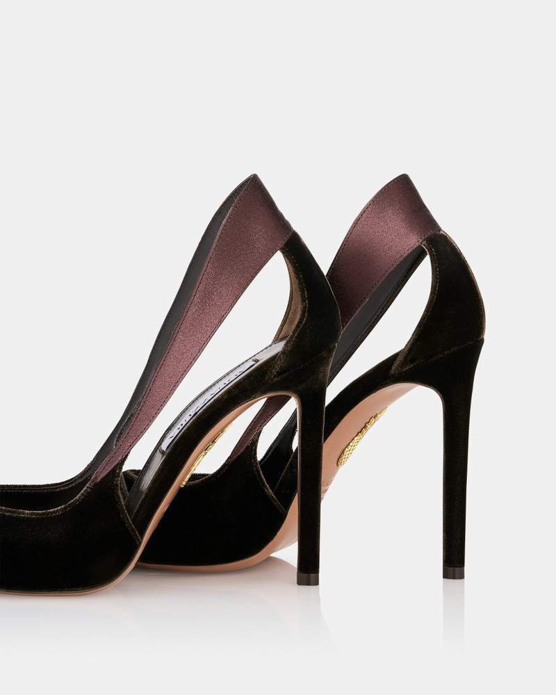 Dangerous Liaisons Pump 105 4