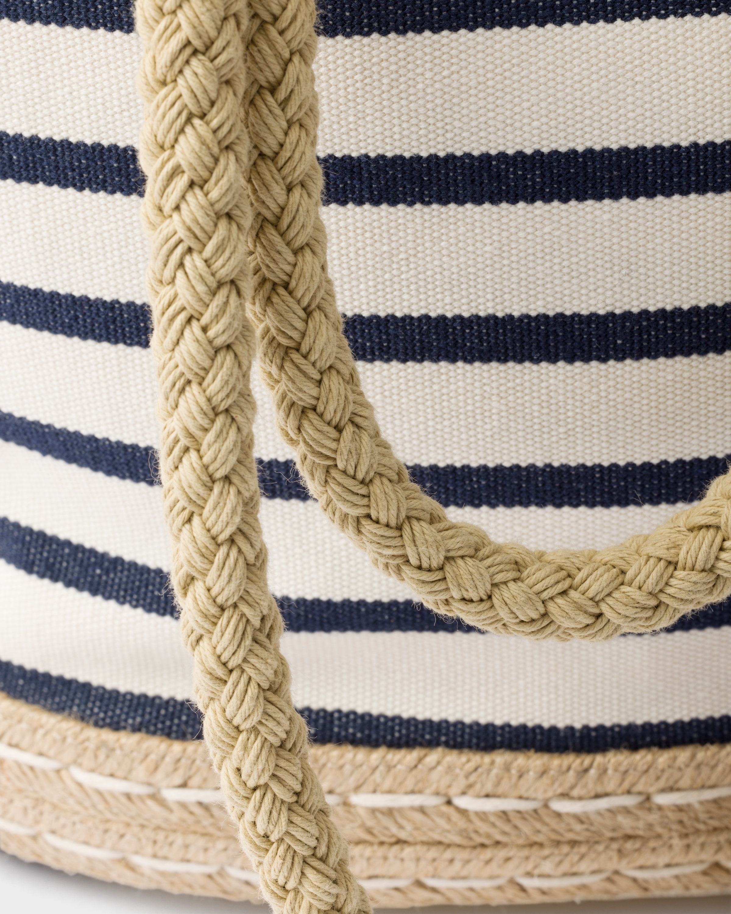 Small fabric bucket bag - 6