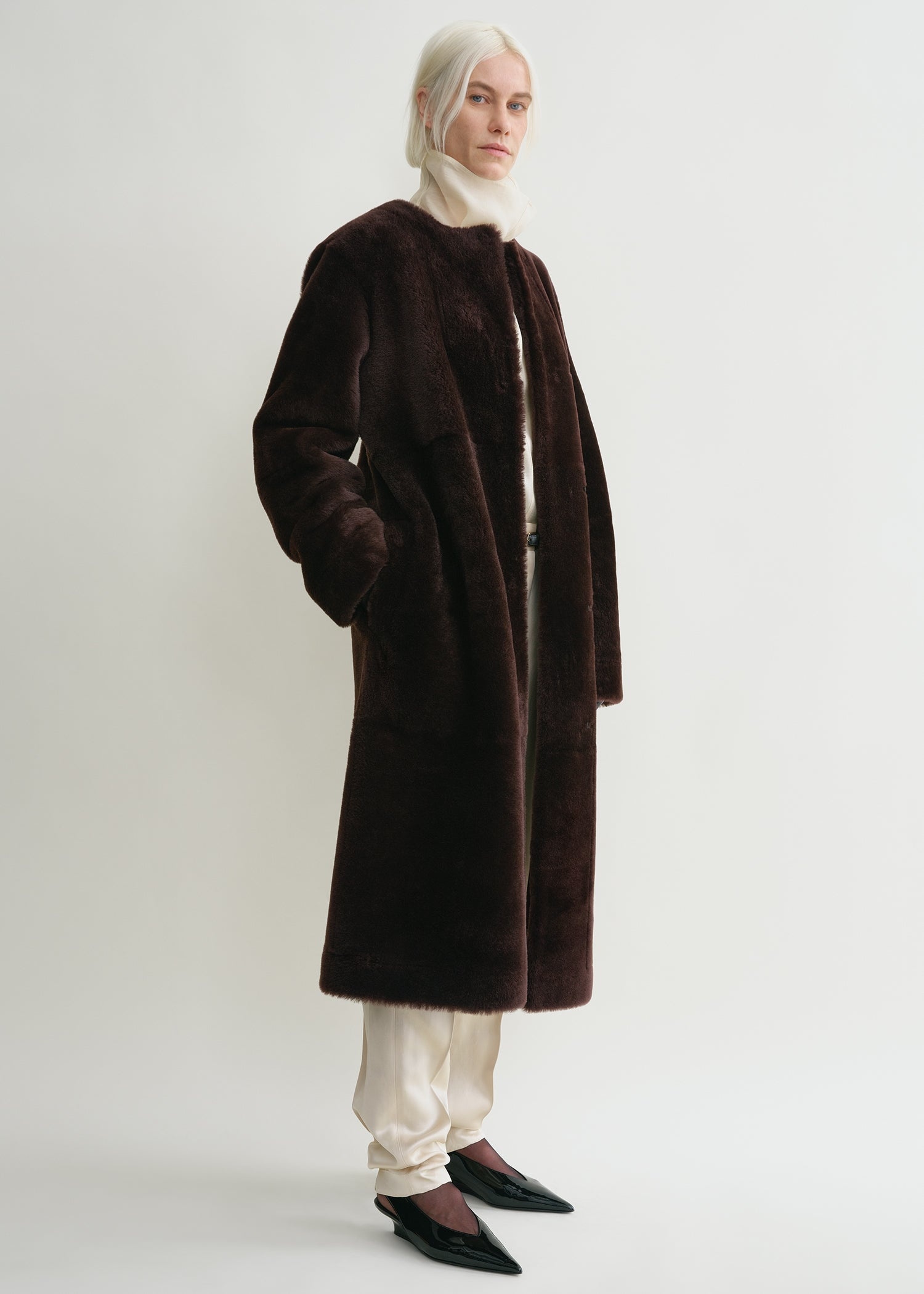 Soft shearling coat bark - 3