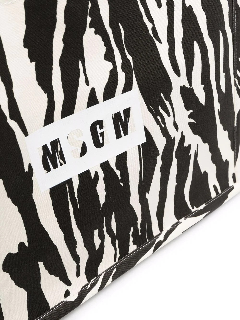 logo printed zebra tote bag - 4