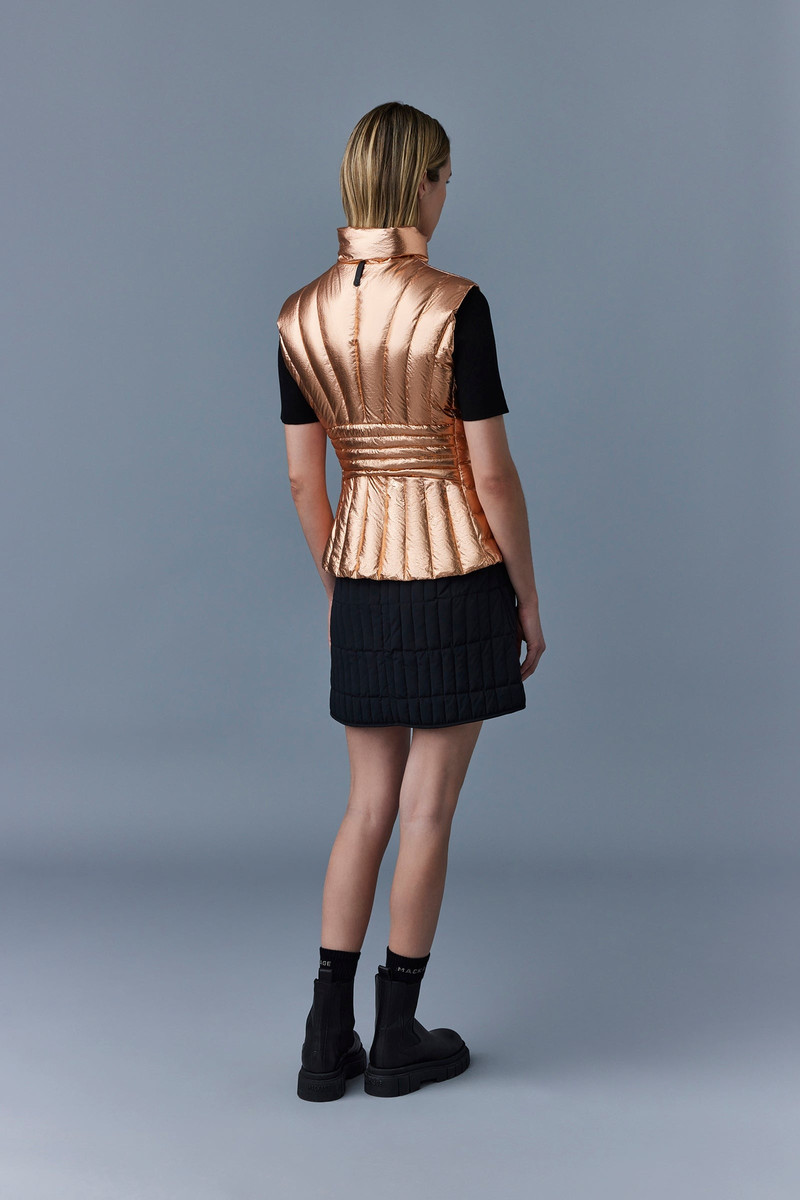LILYAN-M Metallic Laminate Light Down Vest 2