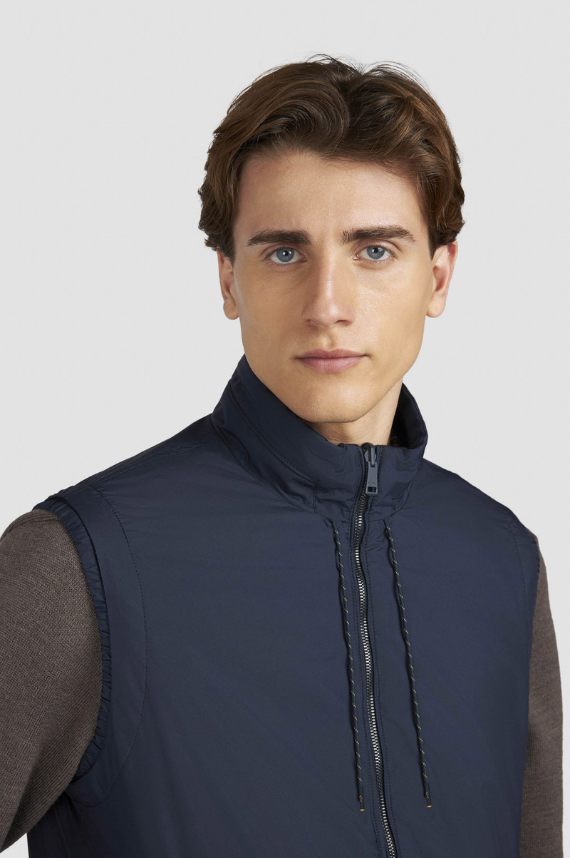 REVERSIBLE GILET IN WOOL, SILK, AND MICROFIBER 4