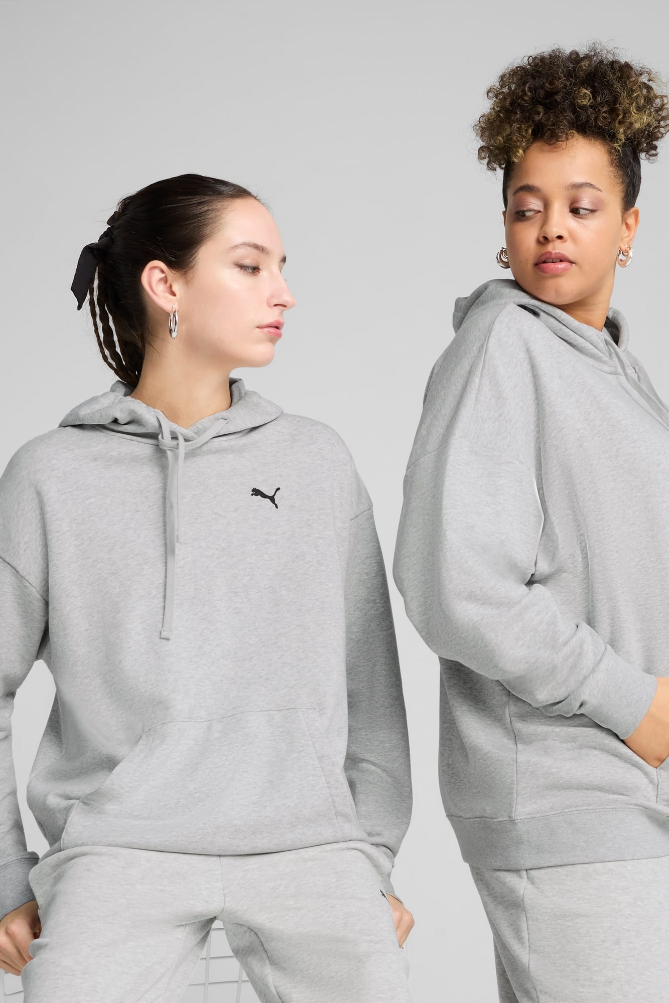 Essentials Women's Relaxed Hoodie - 3