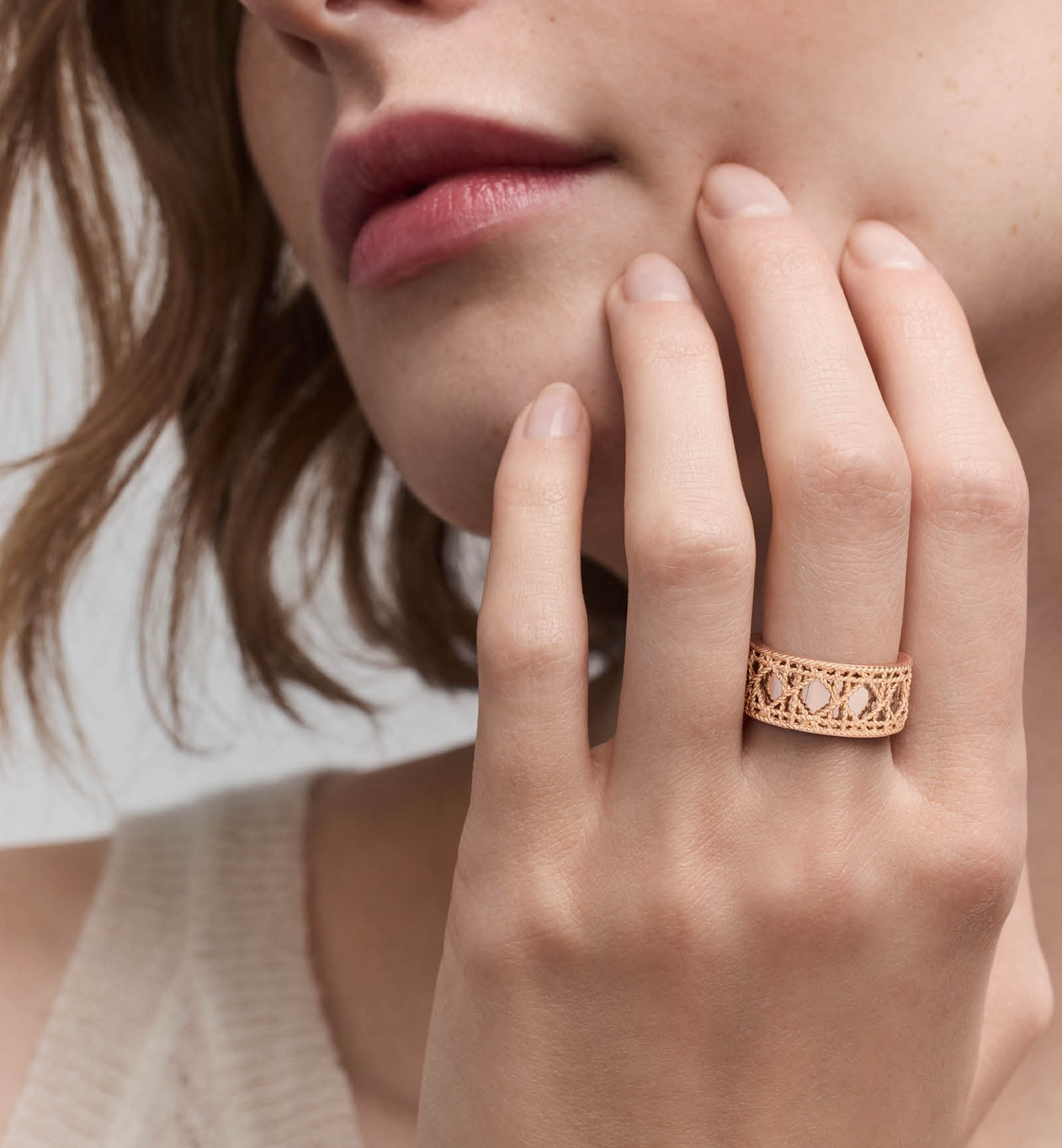 dior リング　M size Dior Size M CD and Star Ring Crystal Gold Tone