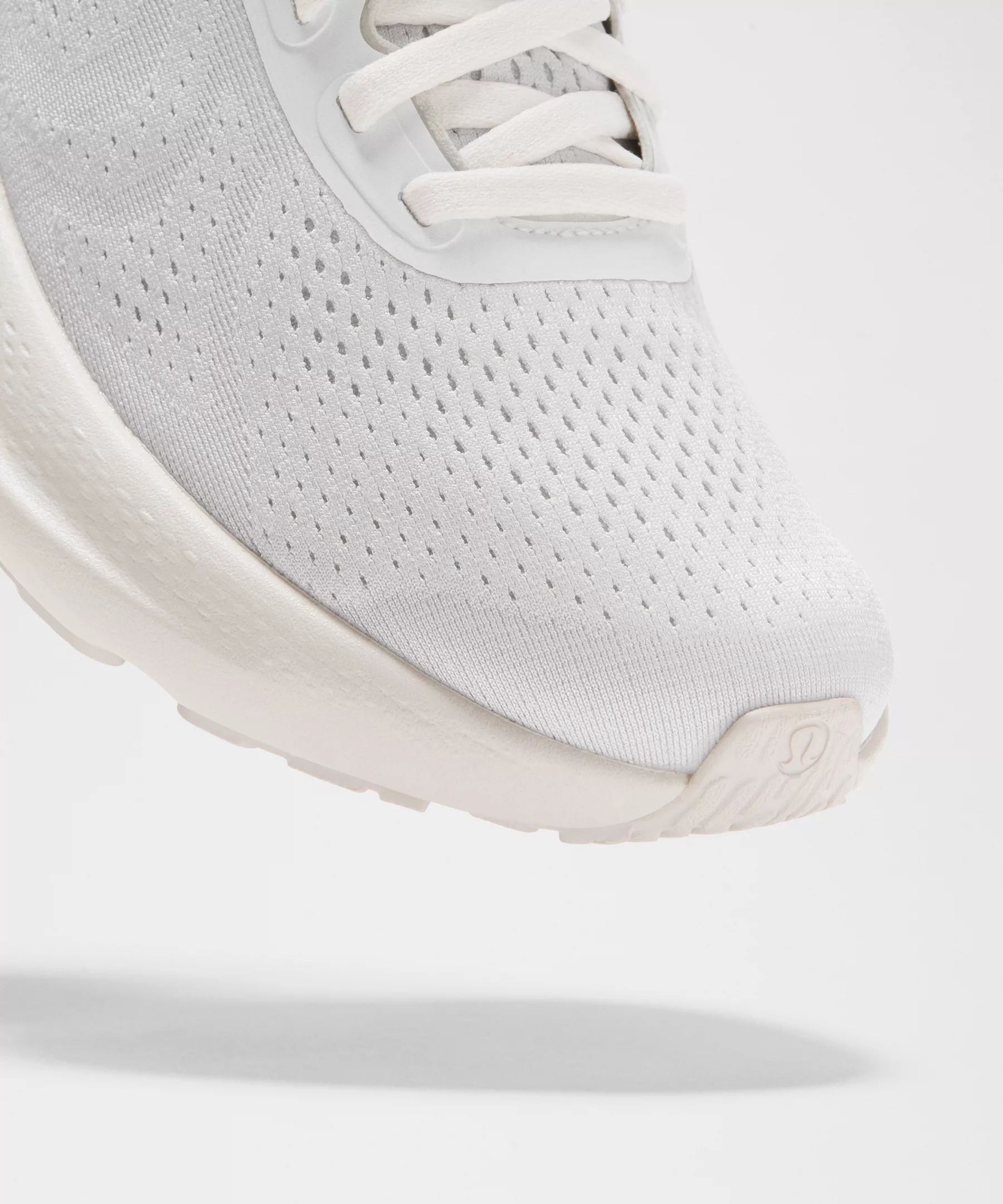 Women's Beyondfeel Running Shoe - 9