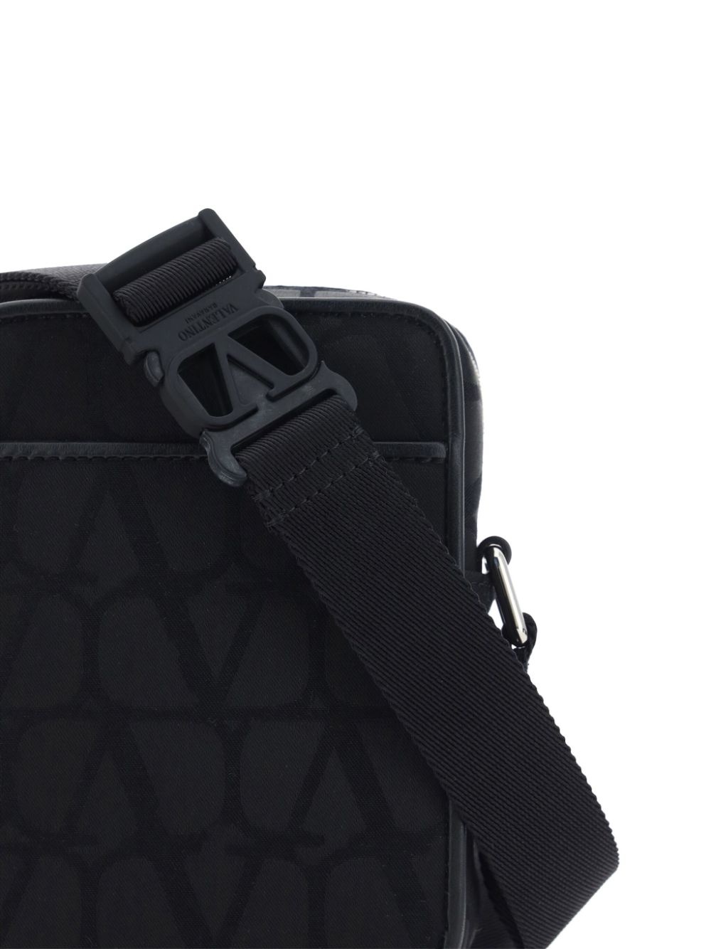 VLogo pattern shoulder bag - 4